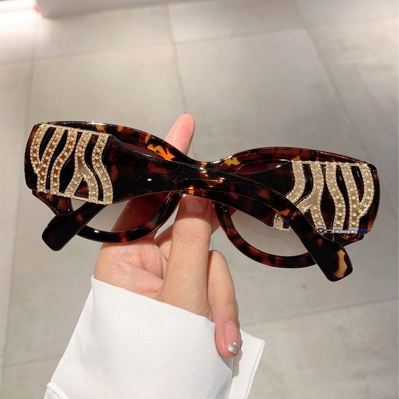 Electric Visual Big Frame Cat Eye Sunglasses Size ONE SIZE - 3 Thumbnail