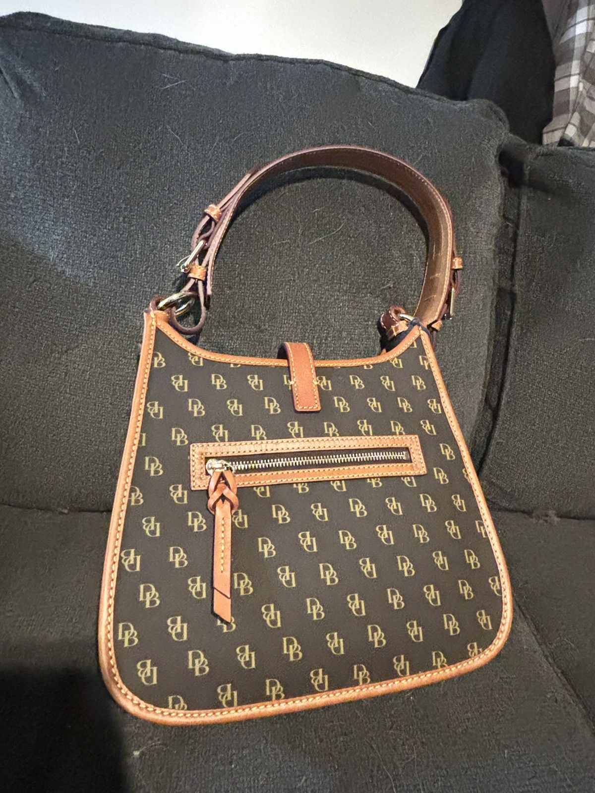 Dooney & Bourke Brand New w/ Tags – Dooney & Bourke Gretta Small Messenger Size ONE SIZE - 1 Thumbnail