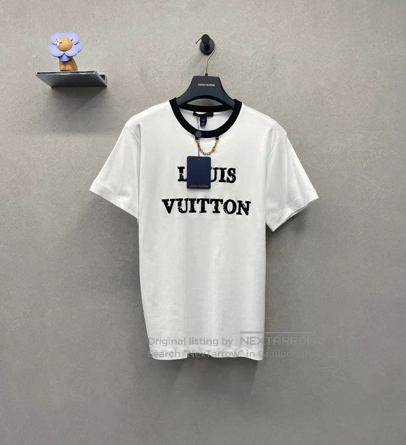 Louis Vuitton Louis Vuitton Logo monogram print crew neck short sleeve Size US XS / EU 42 / 0 - 2 Thumbnail