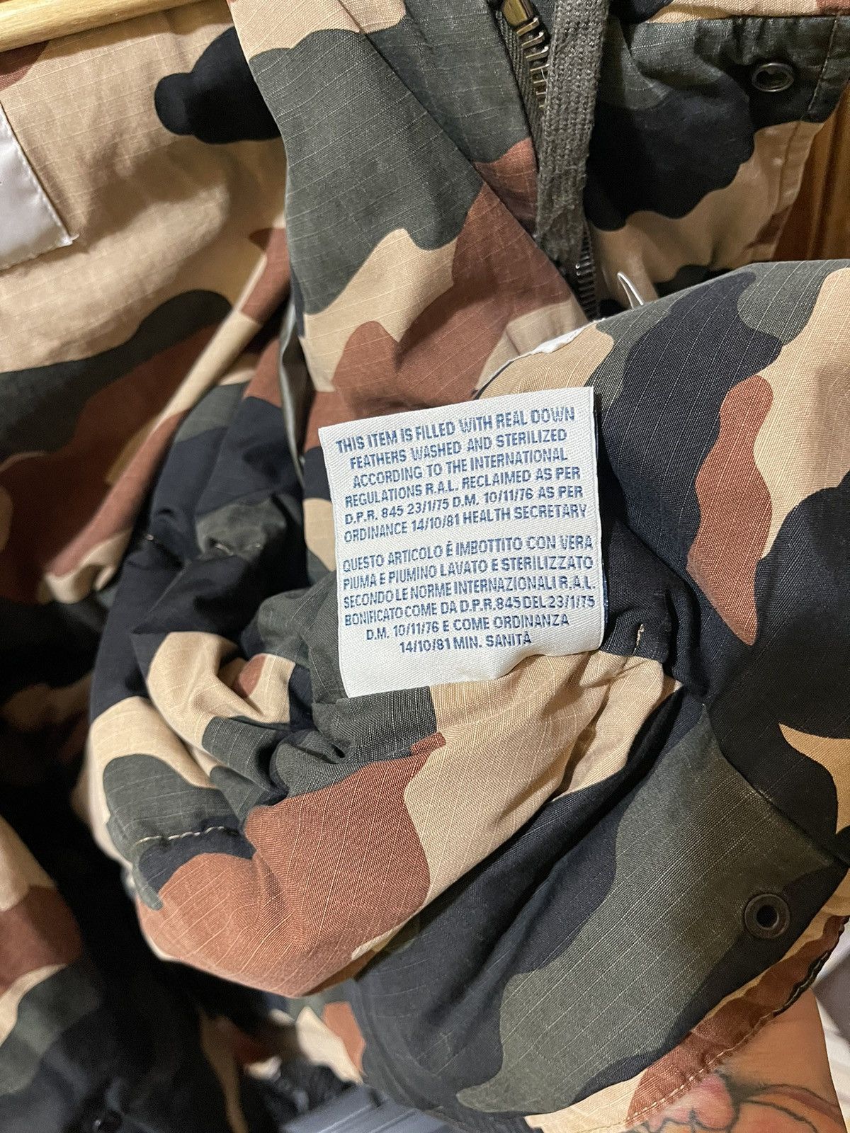 Moncler Moncler Lioran guibbotto camouflage Size US M / EU 48-50 / 2 - 8 Thumbnail