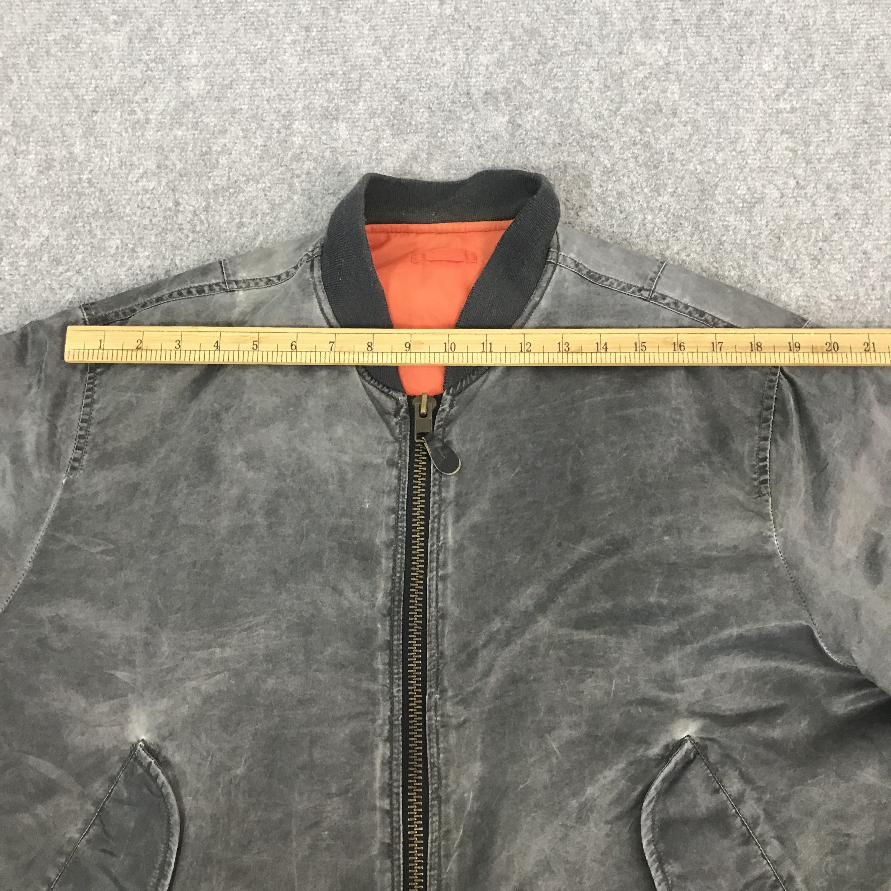 Japanese Brand Vtg air force intermediate Ma-1 design Bomber jacket Size US L / EU 52-54 / 3 - 5 Thumbnail