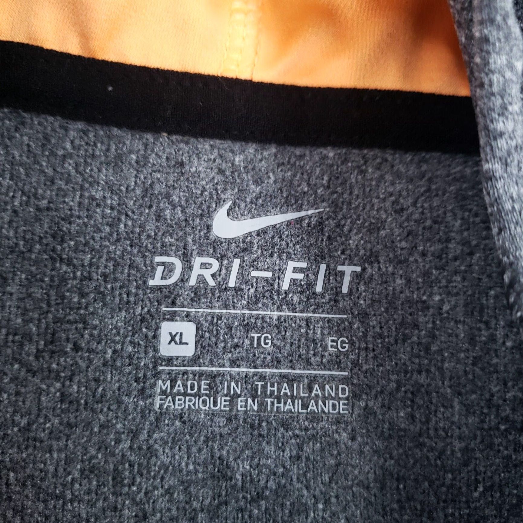 Nike Nike Hoodie Men XL Gray Orange Dri Fit Pullover Hooded Long Sleeve Center Swoosh Size US XL / EU 56 / 4 - 5 Thumbnail