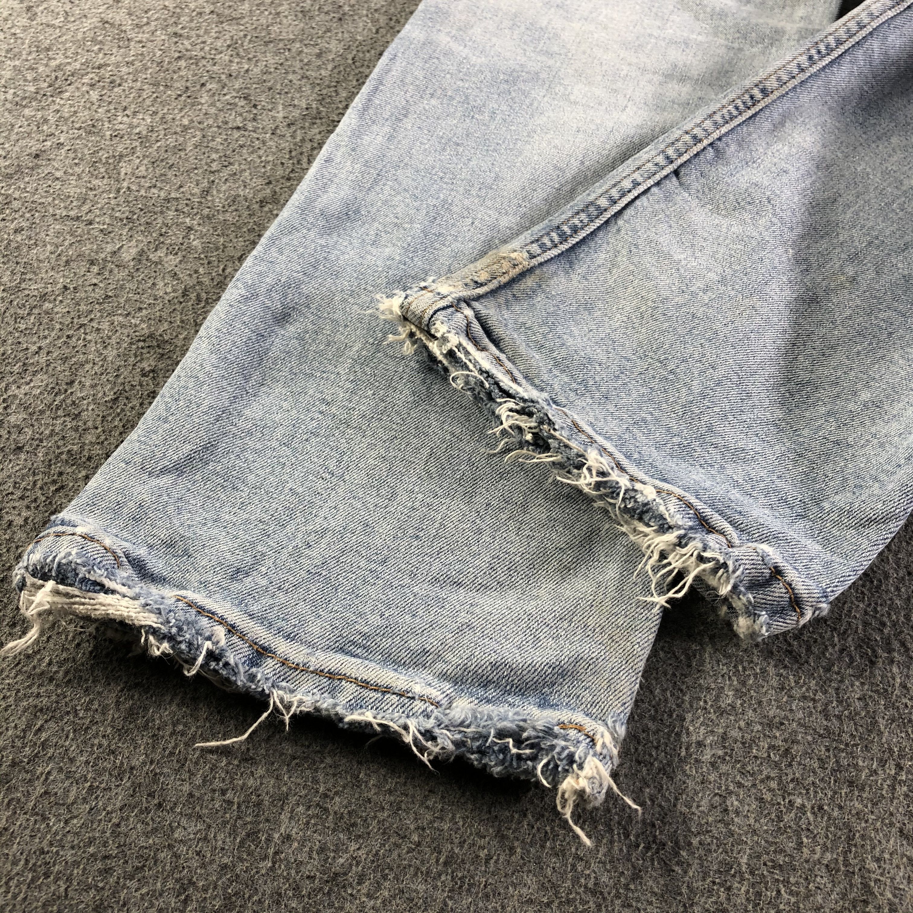 Levi's Vintage Light Wash Levis 511 Jeans-J4445 Size US 32 / EU 48 - 5 Thumbnail