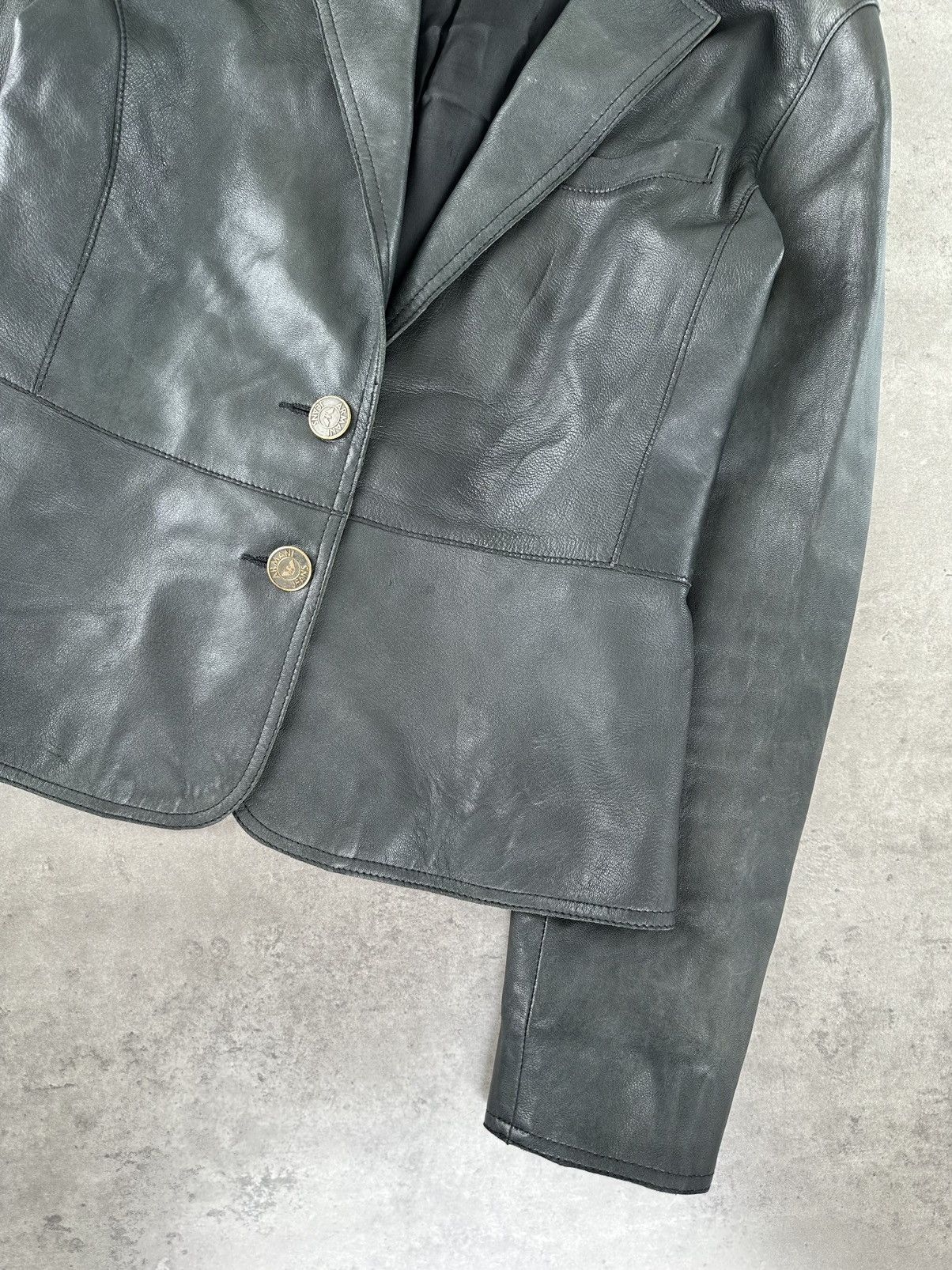Armani Armani Jeans Vintage Leather Jacket Size S / US 4 / IT 40 - 6 Thumbnail