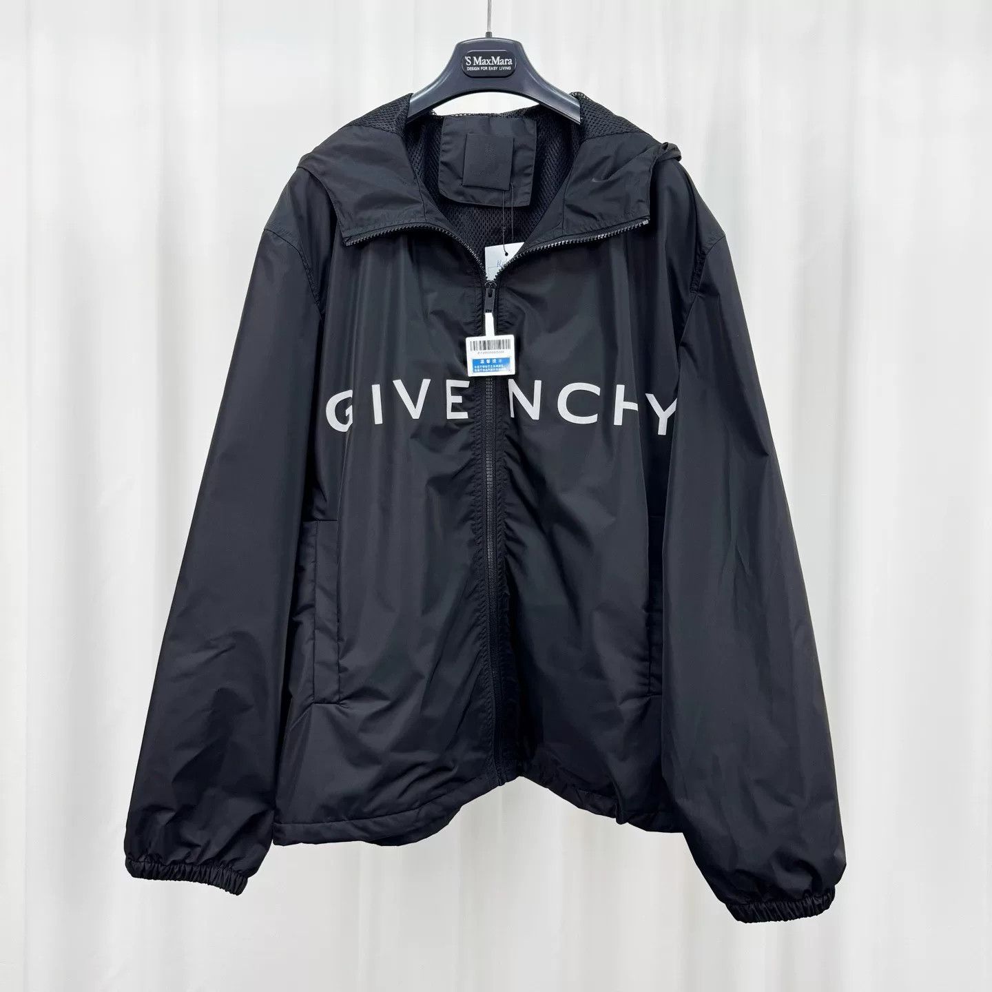 Givenchy Givenchy Black Windbreaker with White Print Size US L / EU 52-54 / 3 - 1 Thumbnail