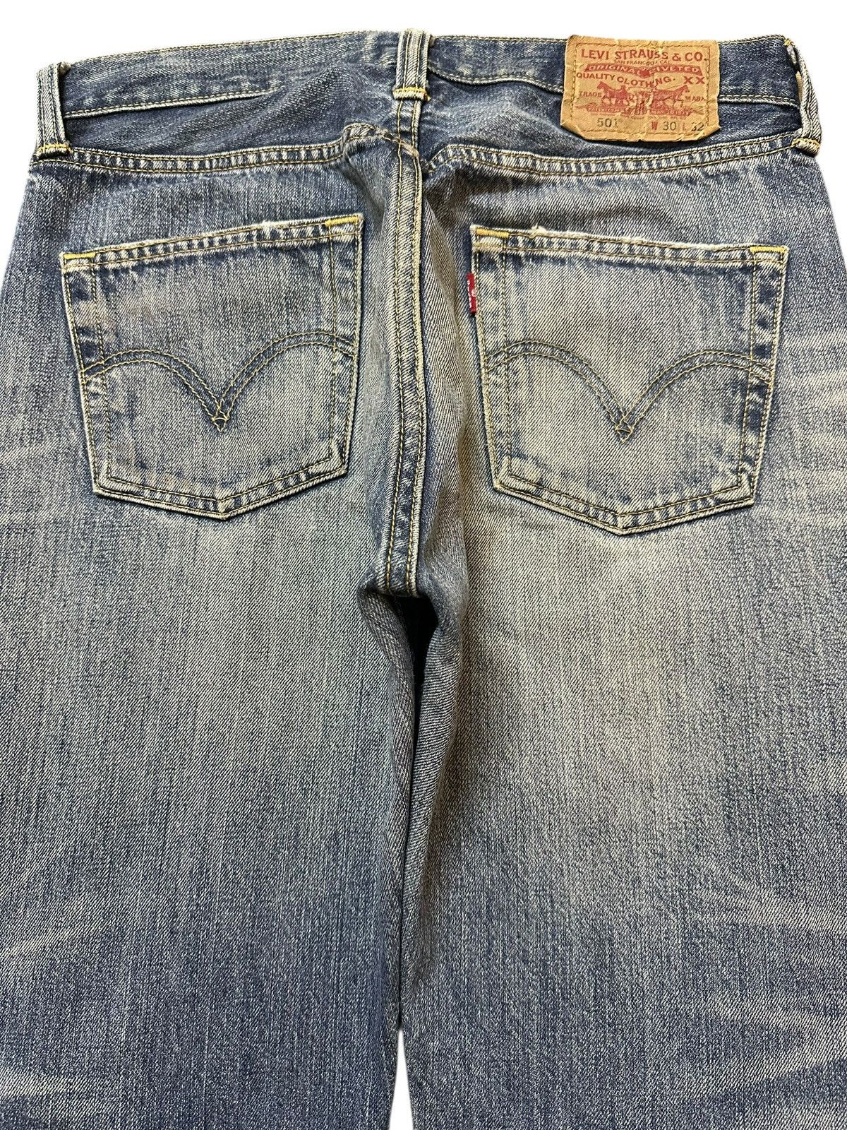 Levi's Vintage Levis 501 Blue Faded Wash Distressed Style Jeans Size US 30 / EU 46 - 5 Thumbnail