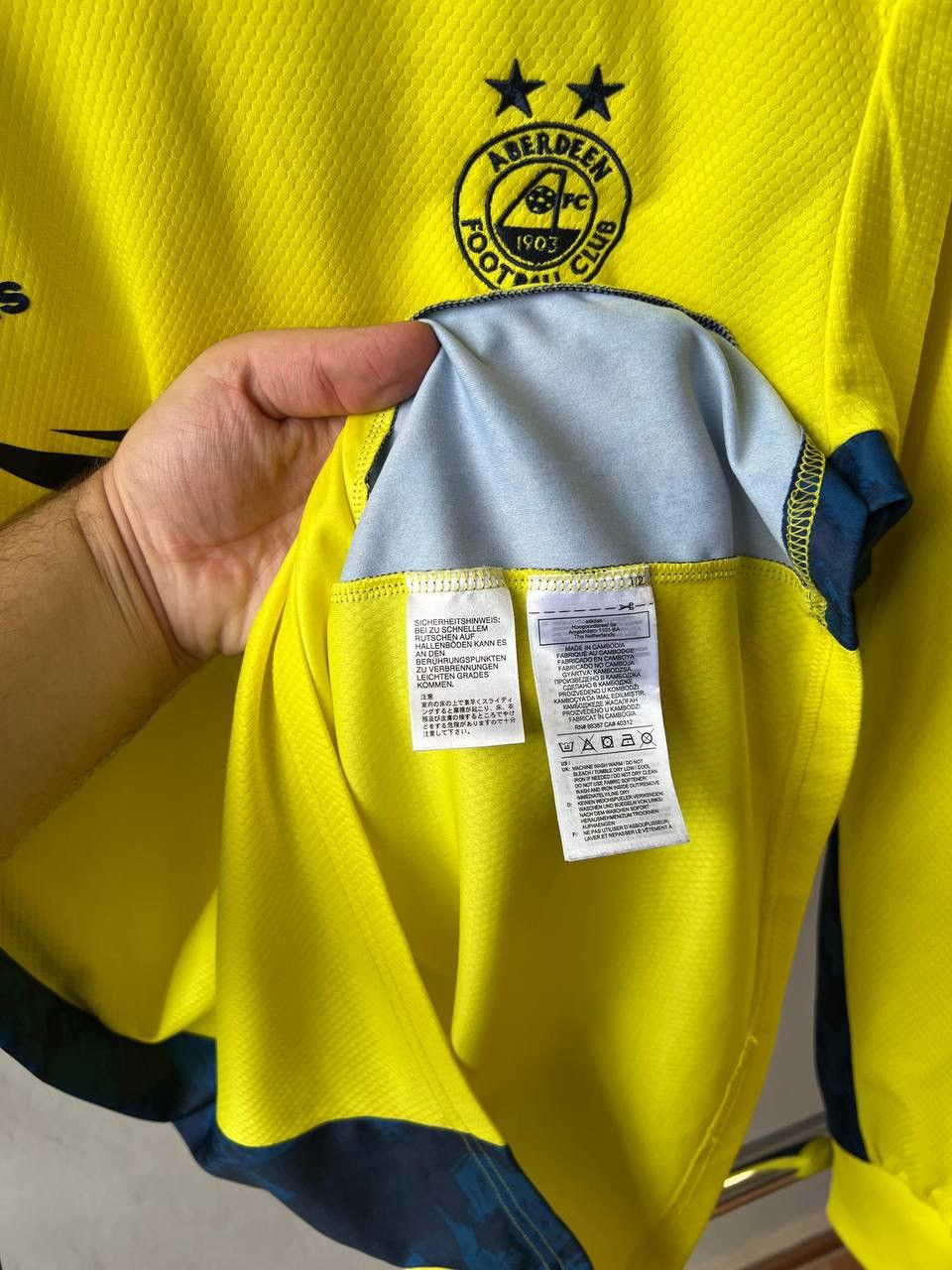 Adidas 2019/20 ABERDEEN FC GK SOCCER JERSEY FOOTBALL SHIRT ADIDAS S Size US S / EU 44-46 / 1 - 10 Thumbnail