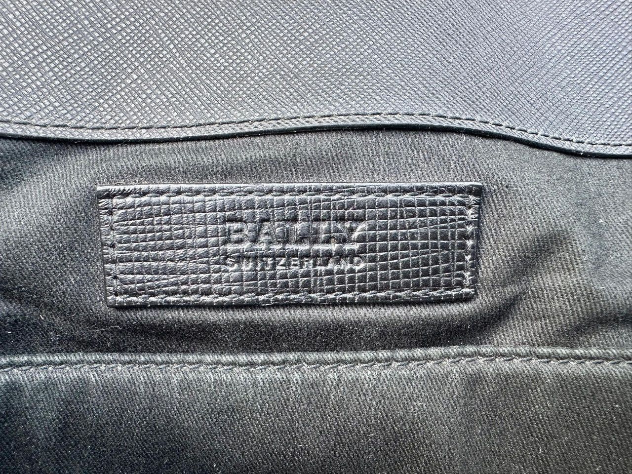 Bally Authentic Bally Surier Stripe Messenger Bag Size ONE SIZE - 11 Thumbnail
