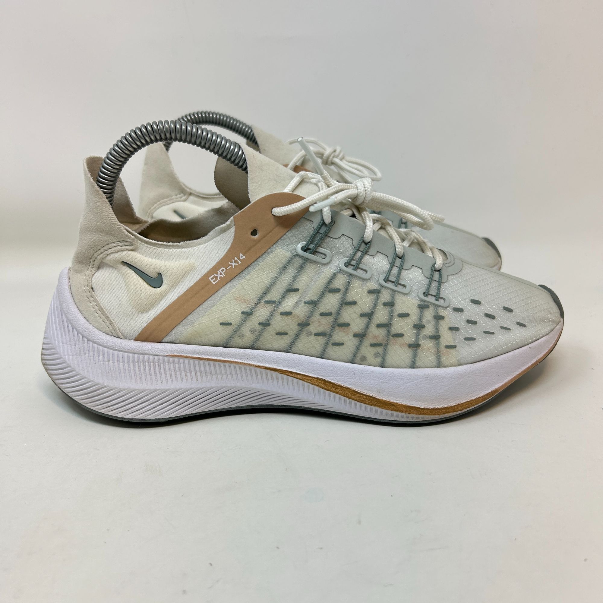 Nike Nike EXP-X14 White Tan Running Shoes Women’s 7.5 AO3170-101 Size US 7.5 / IT 37.5 - 3 Thumbnail
