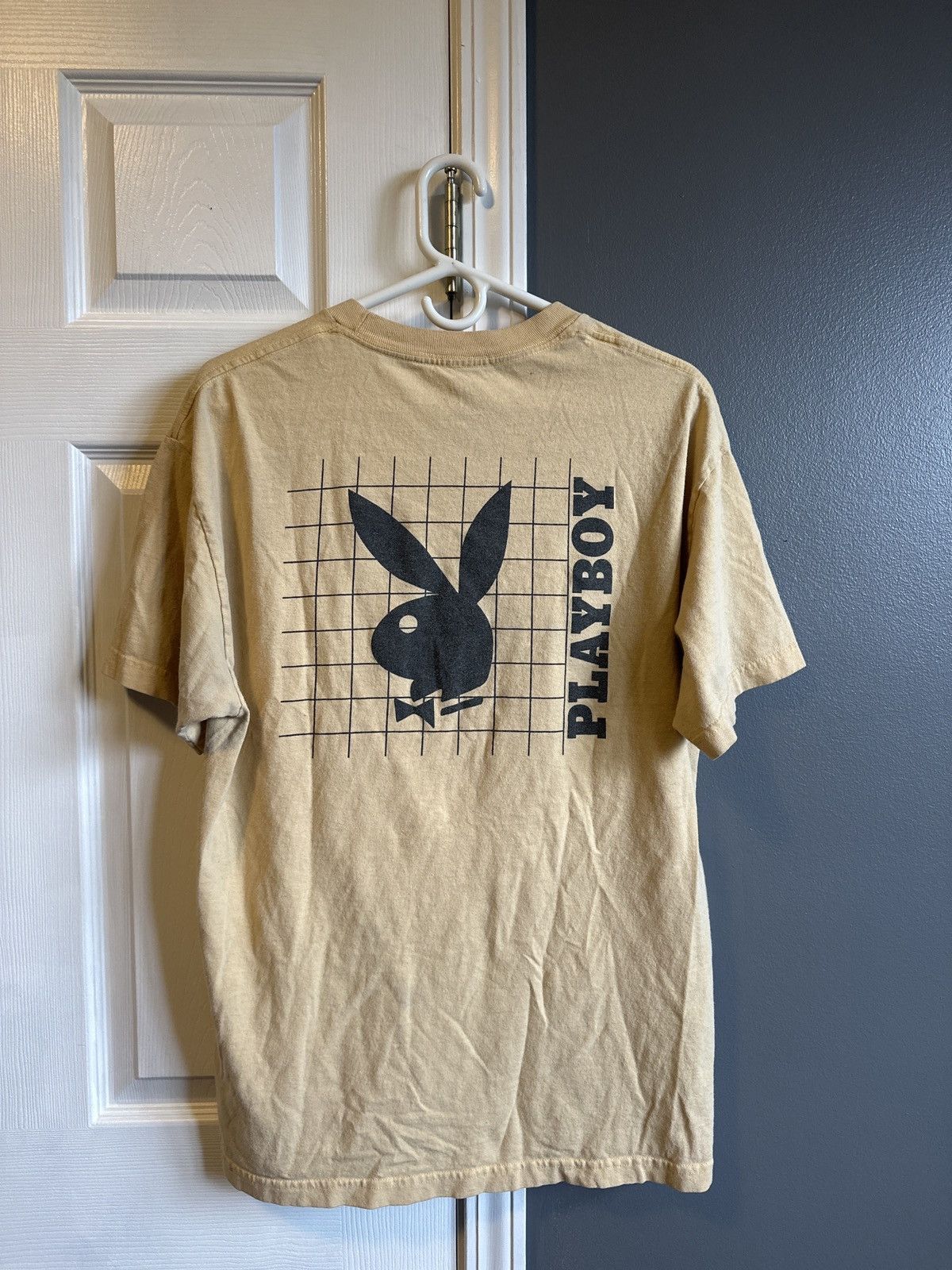 Good Worth & Co. Playboy Bunny Back Graphic Tee – Vintage Streetwear Shir Size US L / EU 52-54 / 3 - 1 Thumbnail