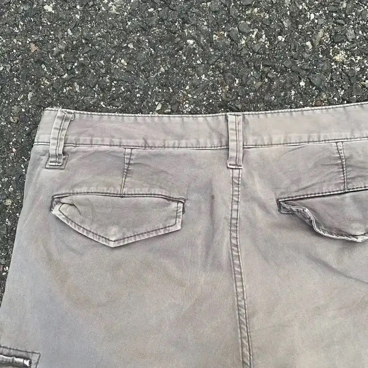 Japanese Brand JAPANESE VINTAGE UTILITY FADED TROUSERS CARGO PANTS W30 Size US 30 / EU 46 - 14 Thumbnail
