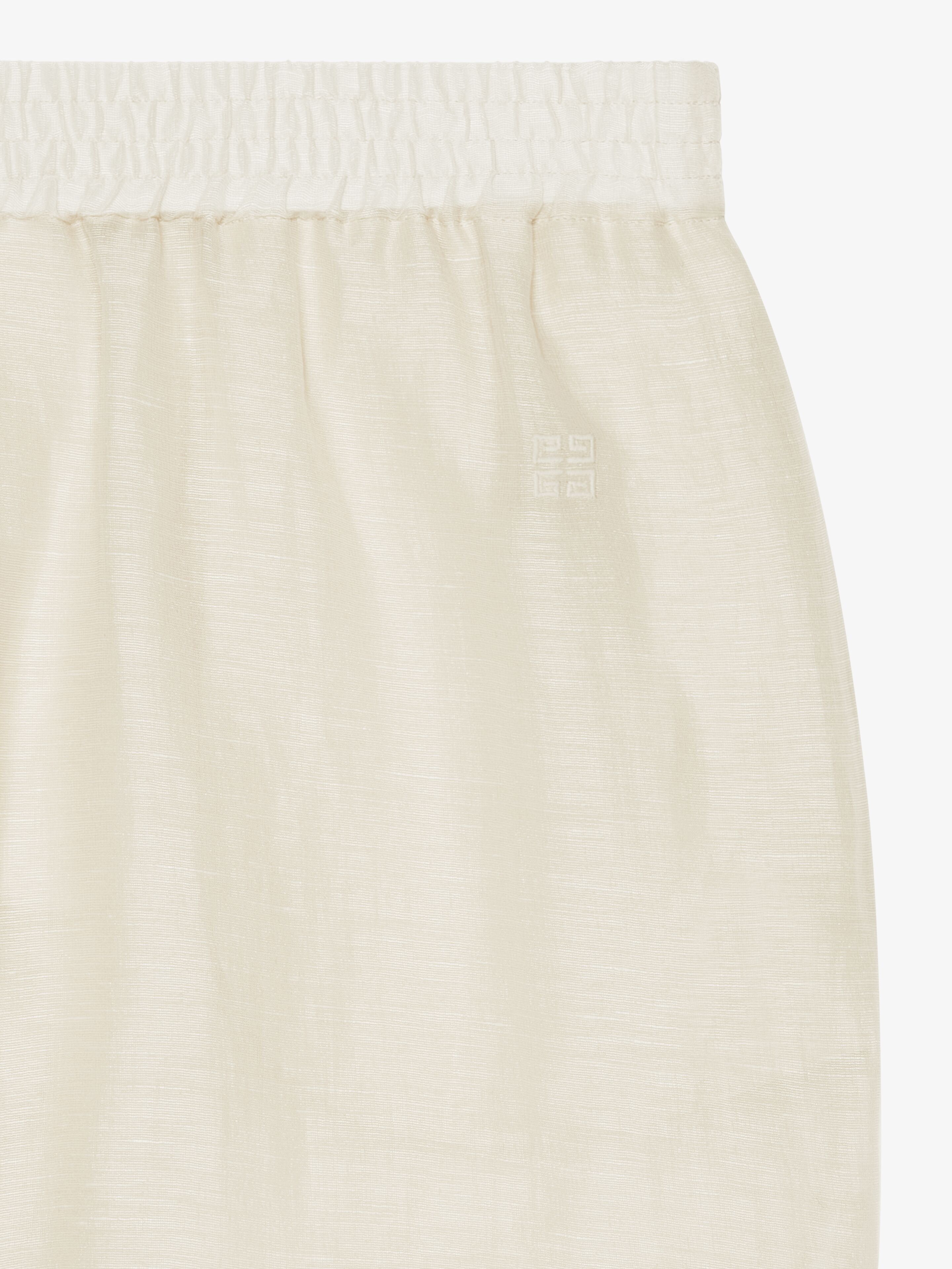 Givenchy o1w1db10825 Short in Beige Size 24" / US 00 / IT 34 - 5 Thumbnail