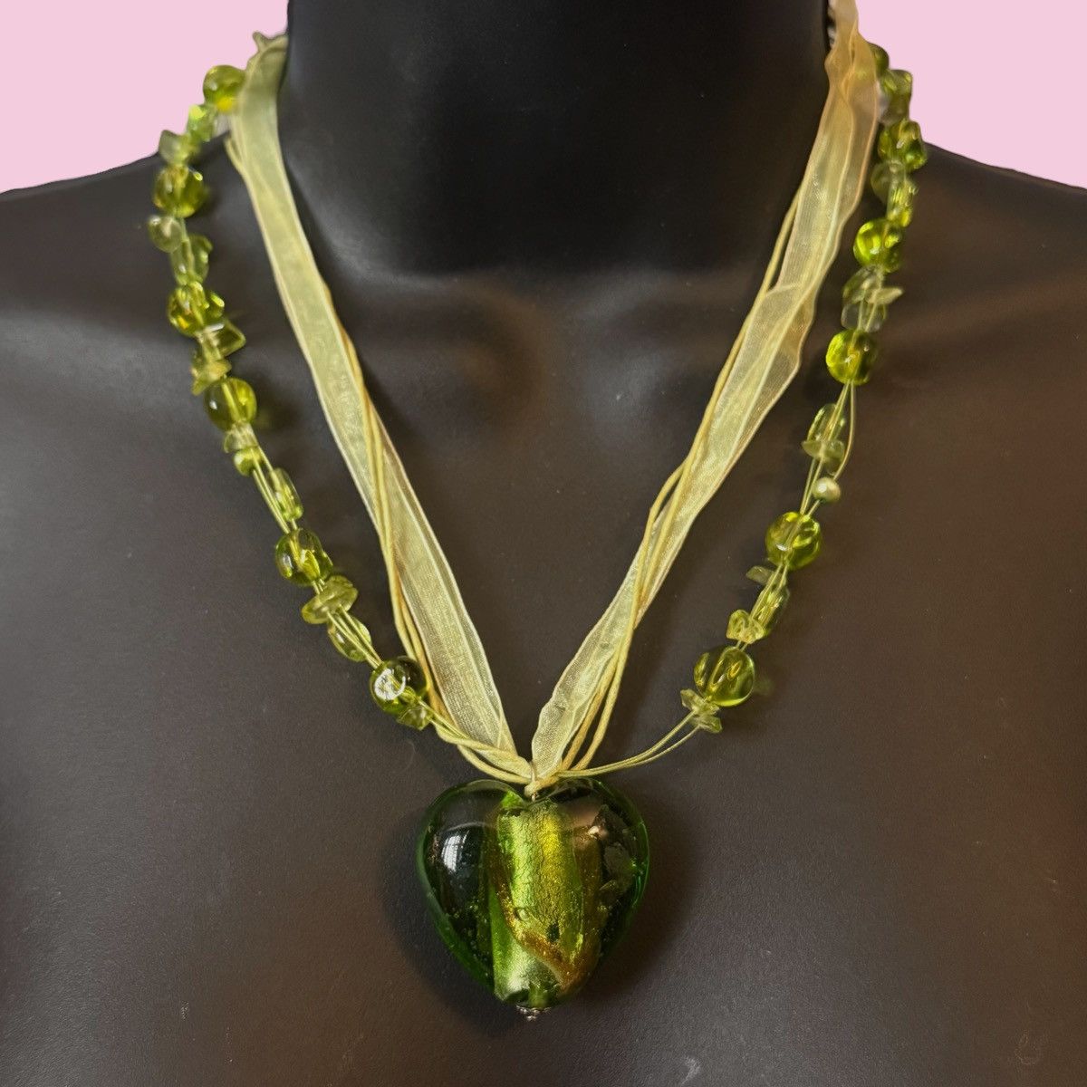 Other Laila Rowe green ribbon and glass bead heart pendant necklac Size ONE SIZE - 1 Thumbnail