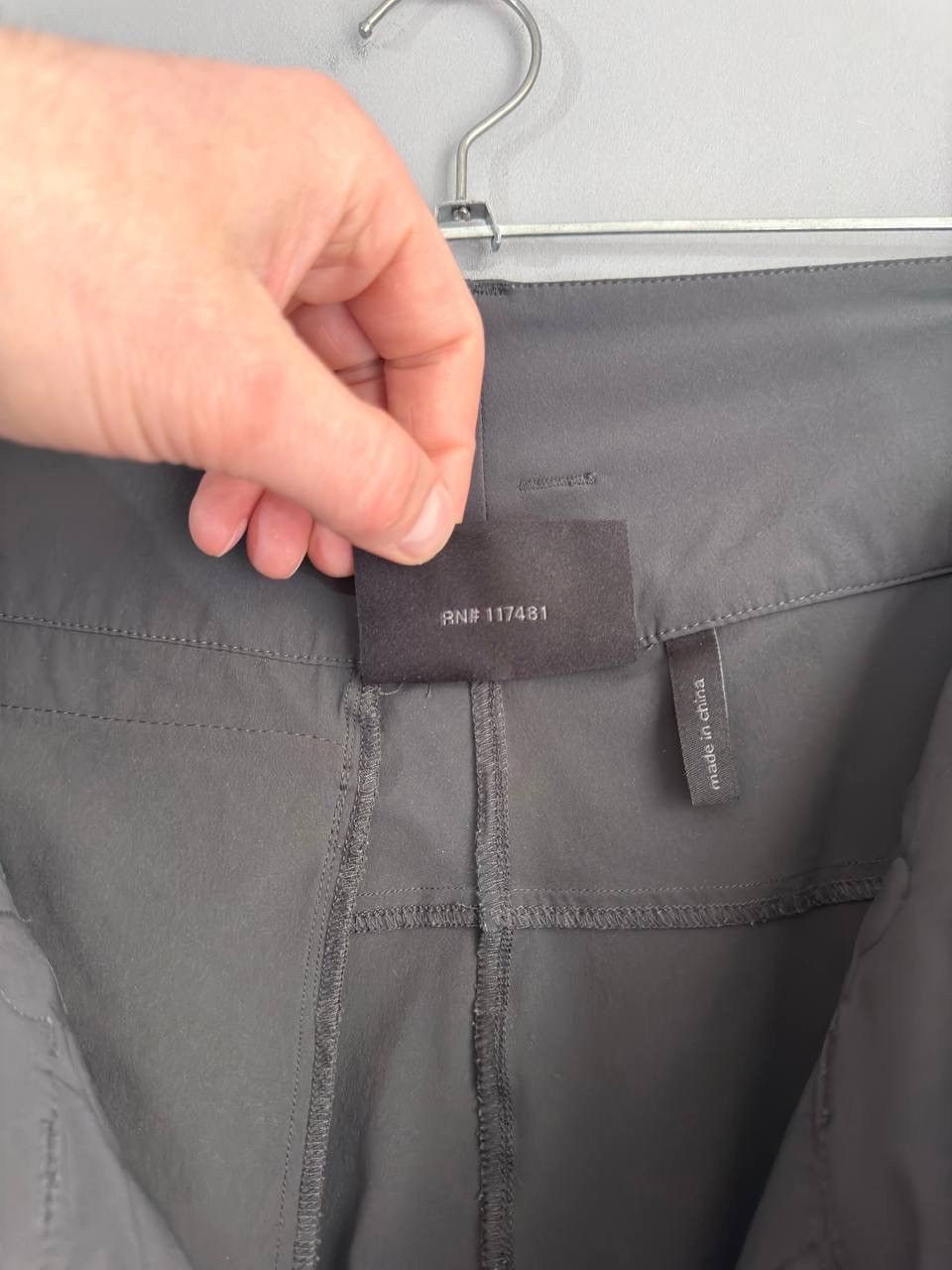 Mammut Mammut Women's Outdoor Hiking Lightweight Pants, UK14 / US10 Size 32" / US 10 / IT 46 - 17 Thumbnail