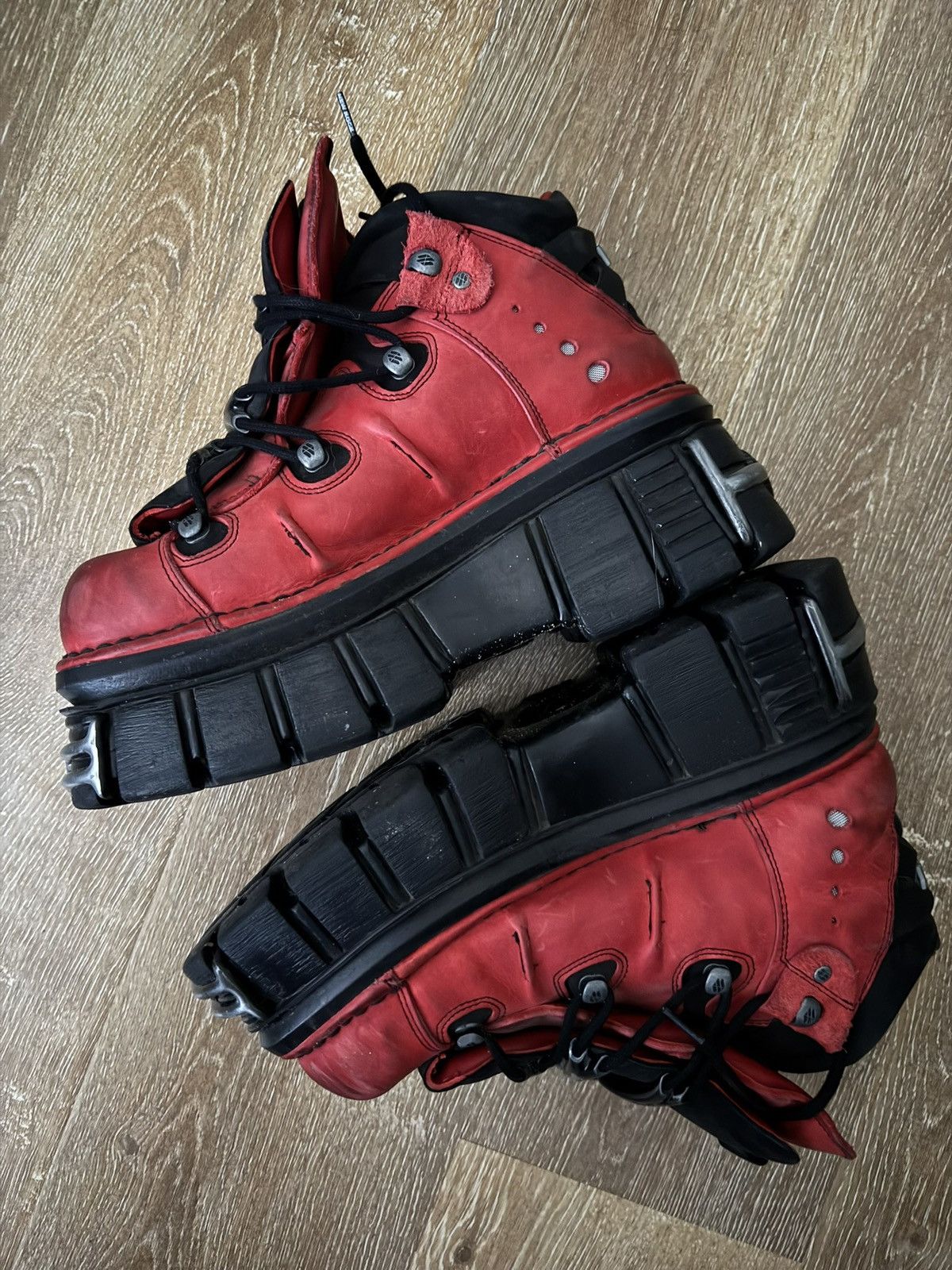 New Rock Red and black new rocks 3 inch platform sneaker Size US 12 / EU 45 - 3 Thumbnail