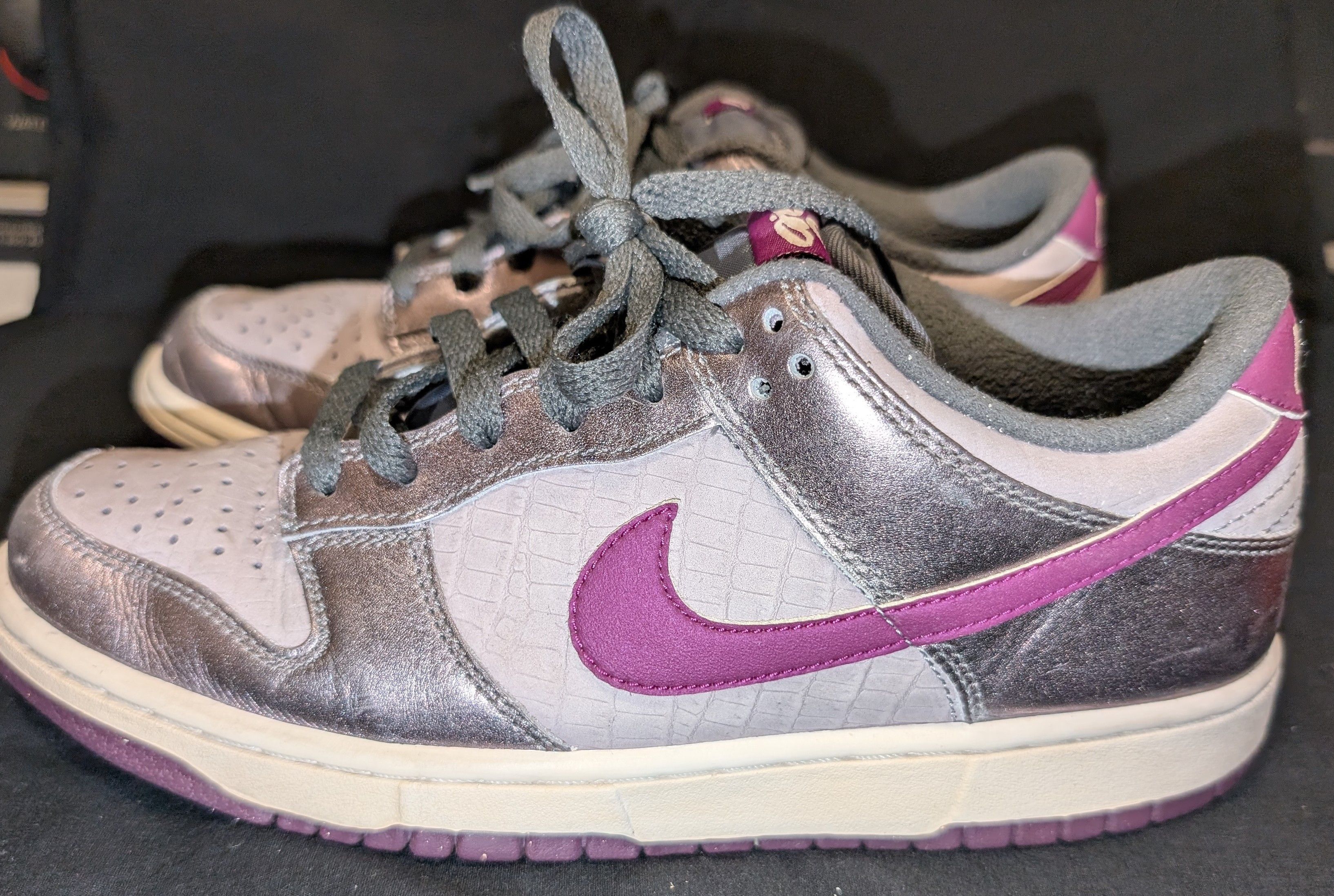 Nike Nike Women's 6.0 Low Dunk 2011 Size US 8 / IT 38 - 6 Thumbnail