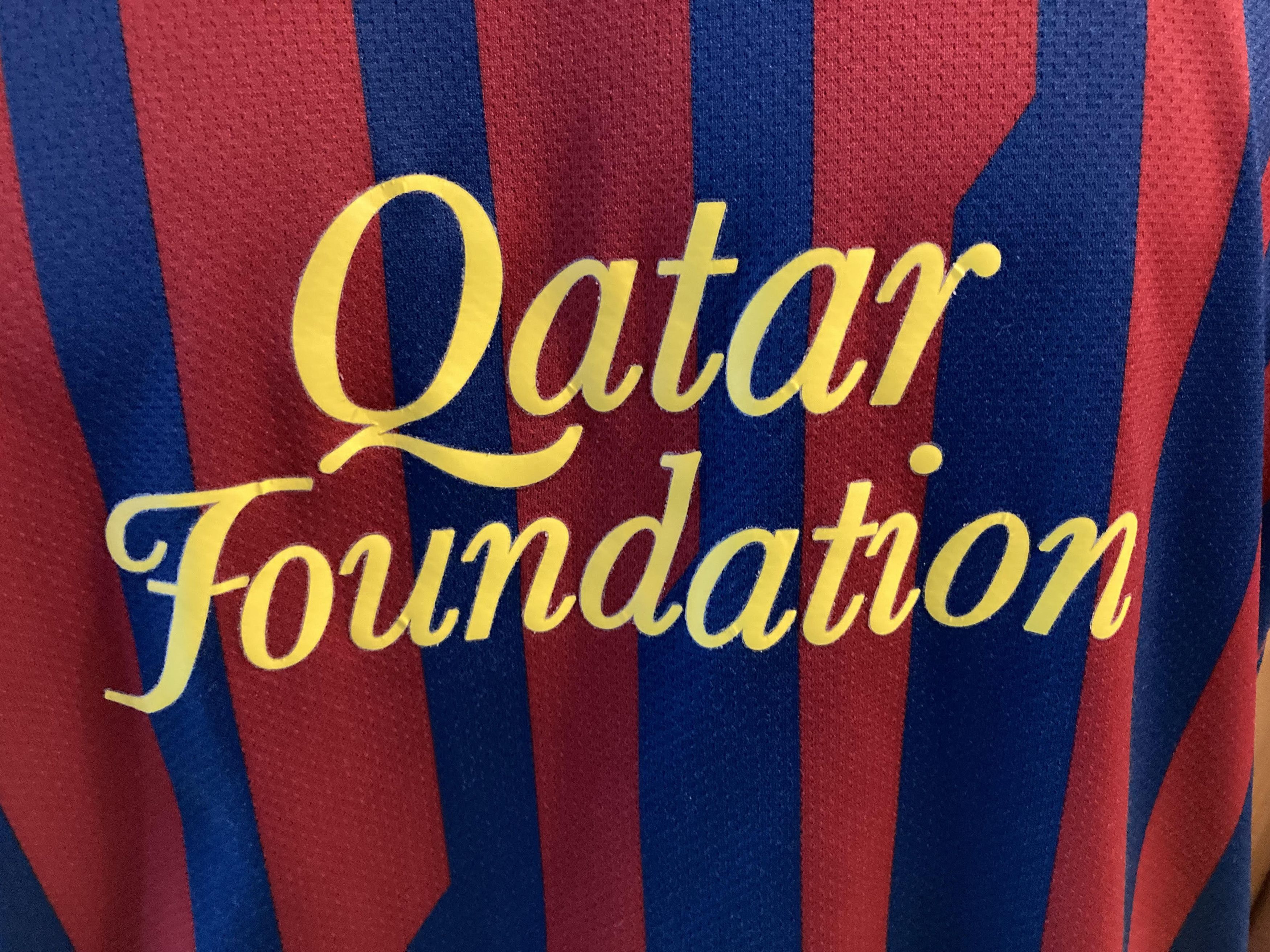 Nike Nike 2011-2012 FC Barcelona Barca FCB Home Jersey Shirt Size US L / EU 52-54 / 3 - 5 Thumbnail