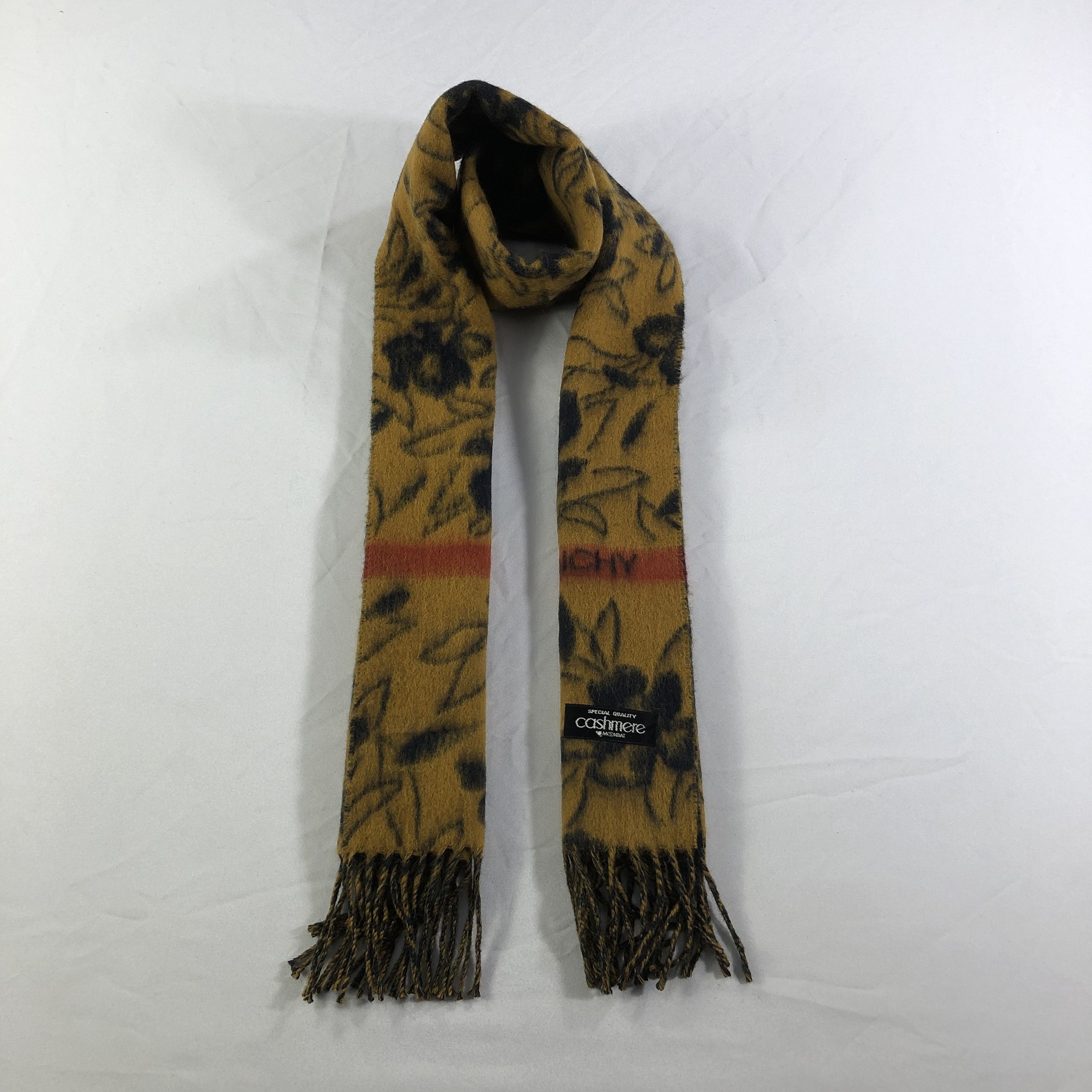 Givenchy Givenchy Cashmere Scarf Muffler Neckwear V1438 Size ONE SIZE - 1 Thumbnail