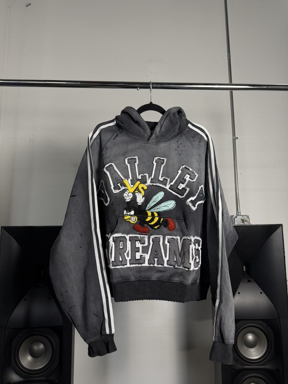 Vale Vale Forever Anthem Pullover ‘Black/Mono’ Size US S / EU 44-46 / 1 - 1 Thumbnail