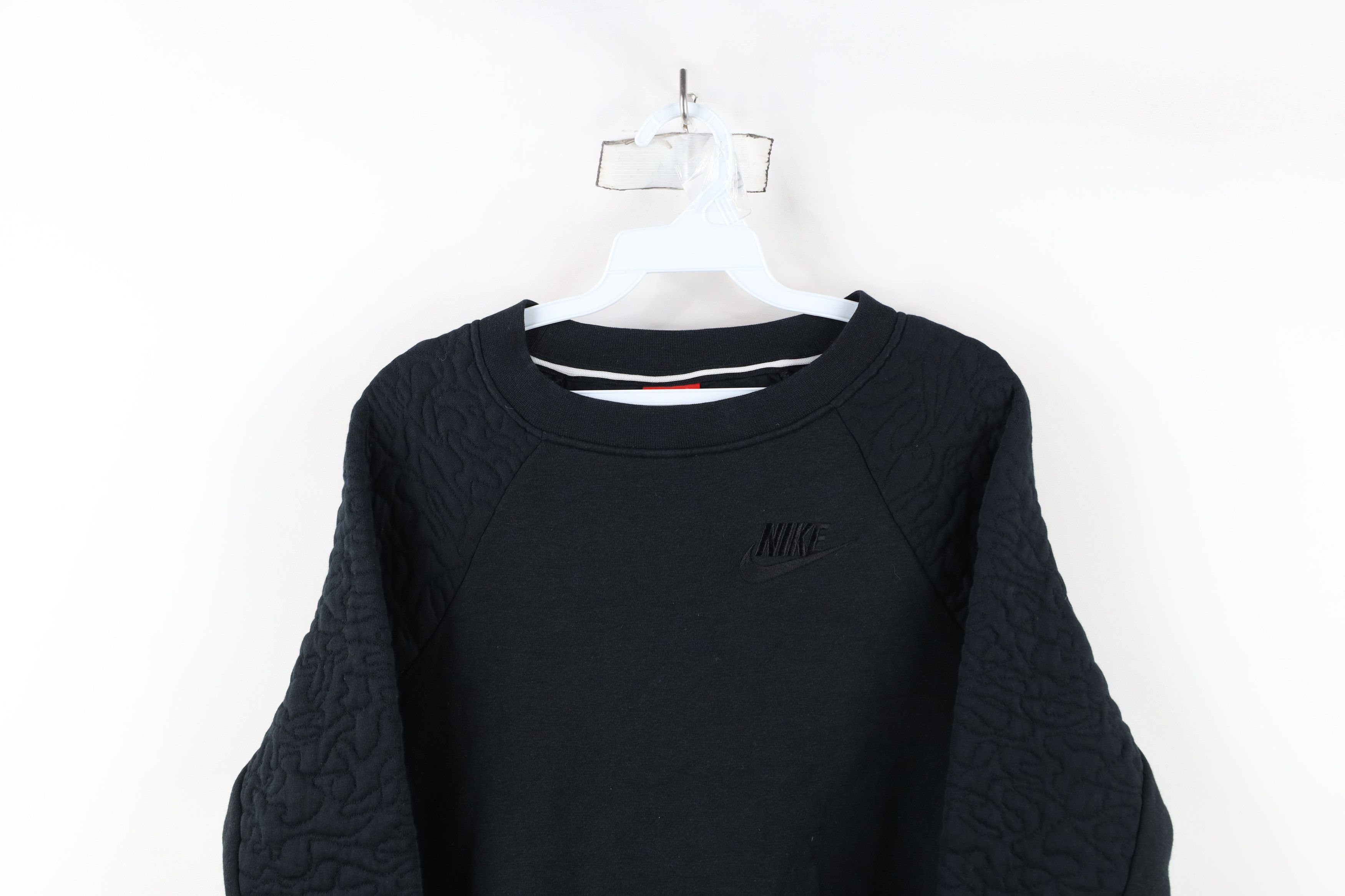 Nike × Vintage Nike Sportswear Spell Swoosh Rally Crewneck Sweatshirt Black Size XS / US 0-2 / IT 36-38 - 2 Thumbnail