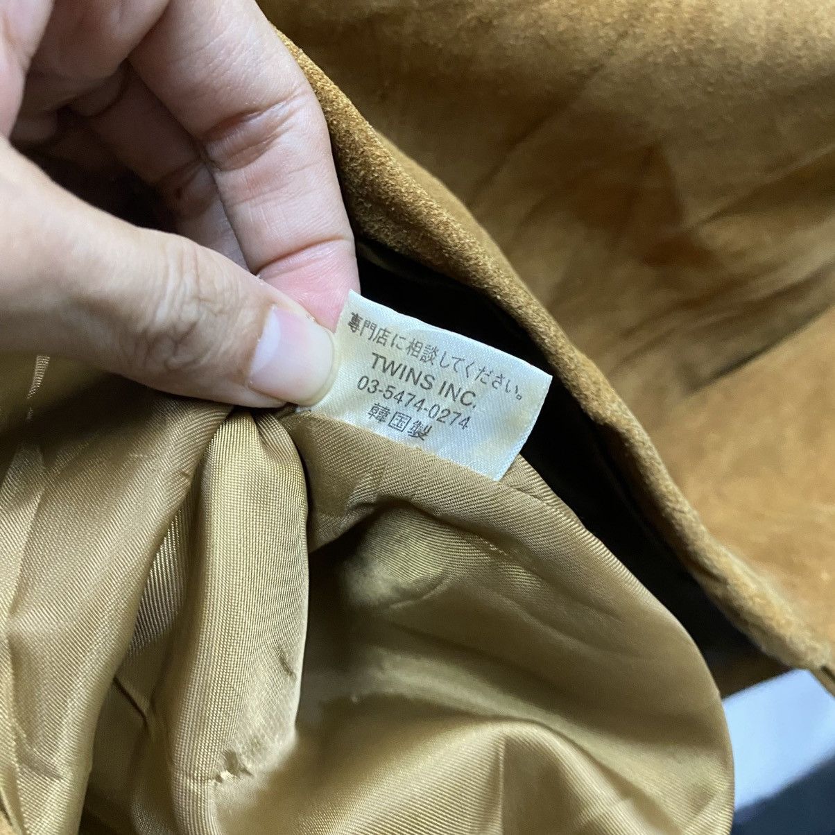 Japanese Brand Vintage Acoustic Japan Pull Over Single Layer Suede Leather Size US L / EU 52-54 / 3 - 12 Thumbnail