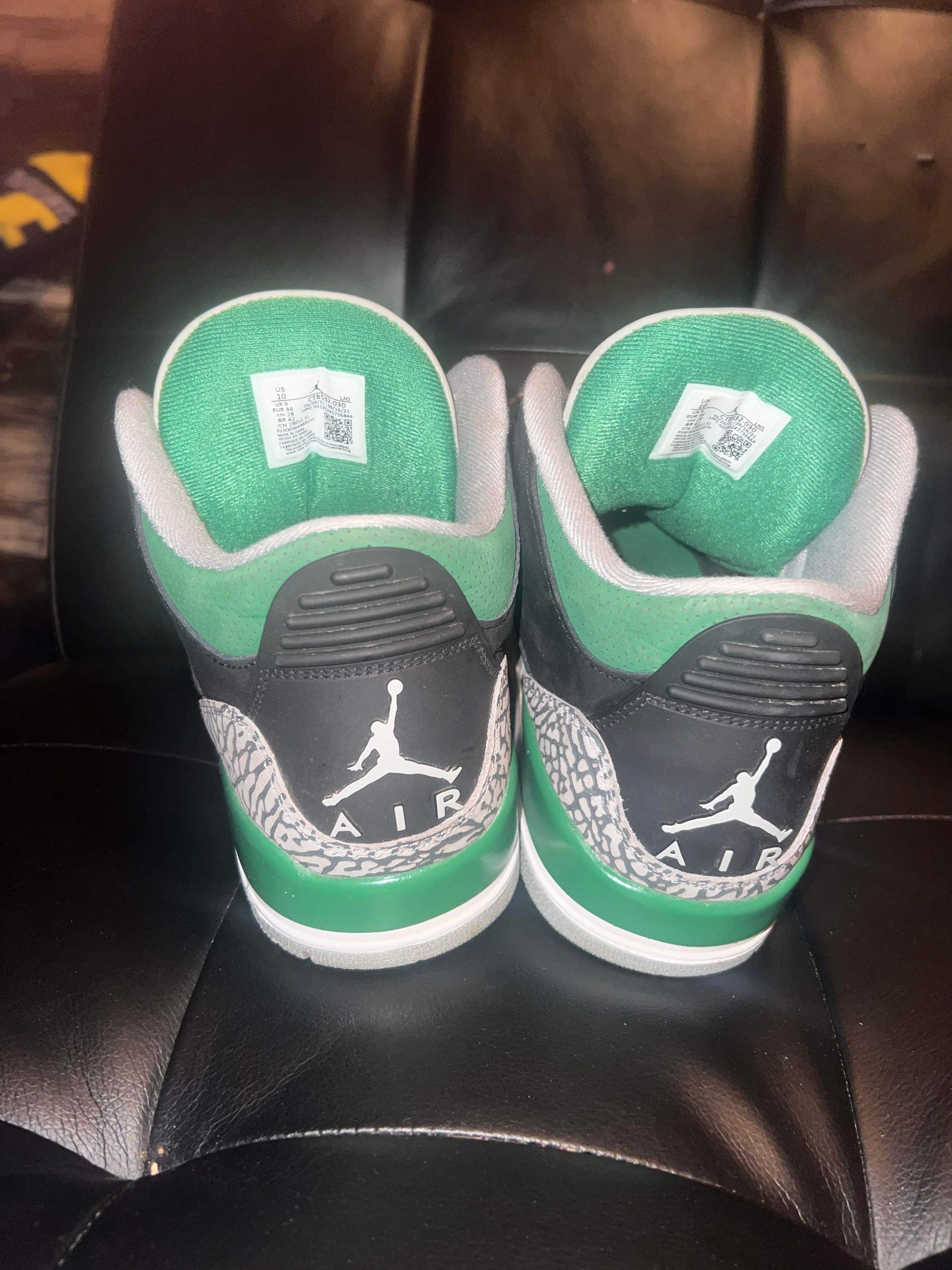 Jordan Brand Pine Green Size US 10 / EU 43 - 11 Thumbnail