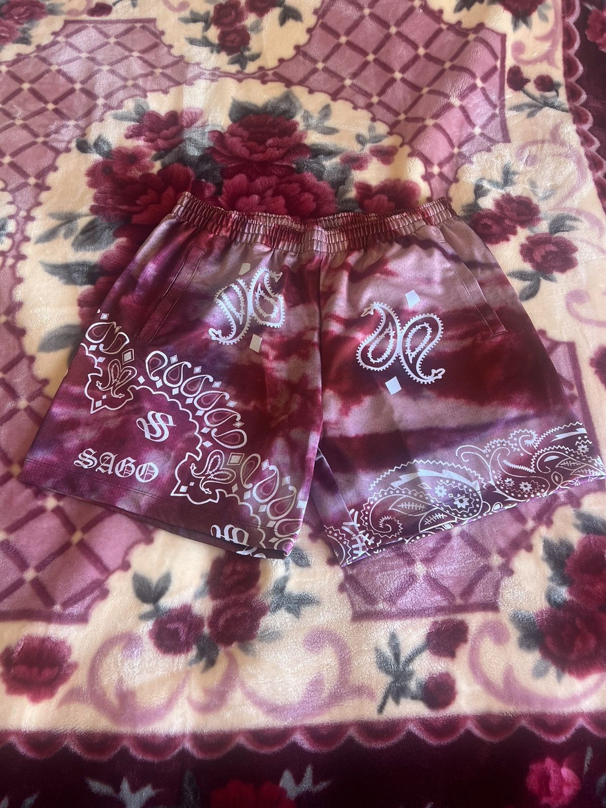 Sagoxstudio “2 Year Anniversary” Paisley Shorts Size Large
