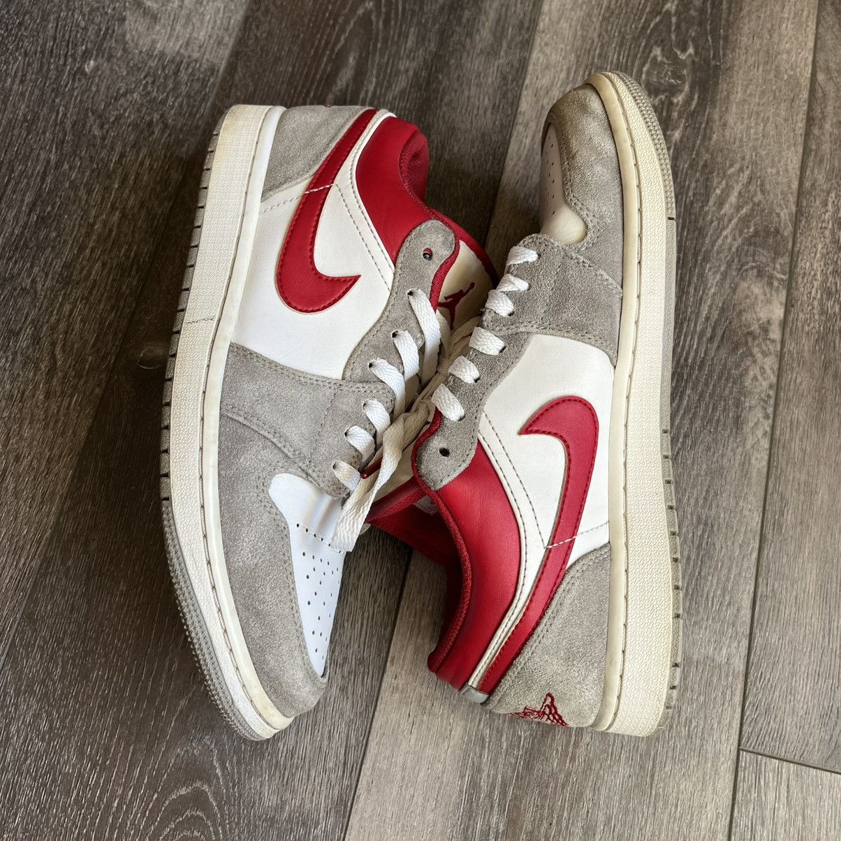 Jordan Brand × Nike × Vintage Vintage Air Jordan 1 Low SE Smoke Grey Gym Red Men Low Shoes Size US 8.5 / EU 41-42 - 4 Thumbnail