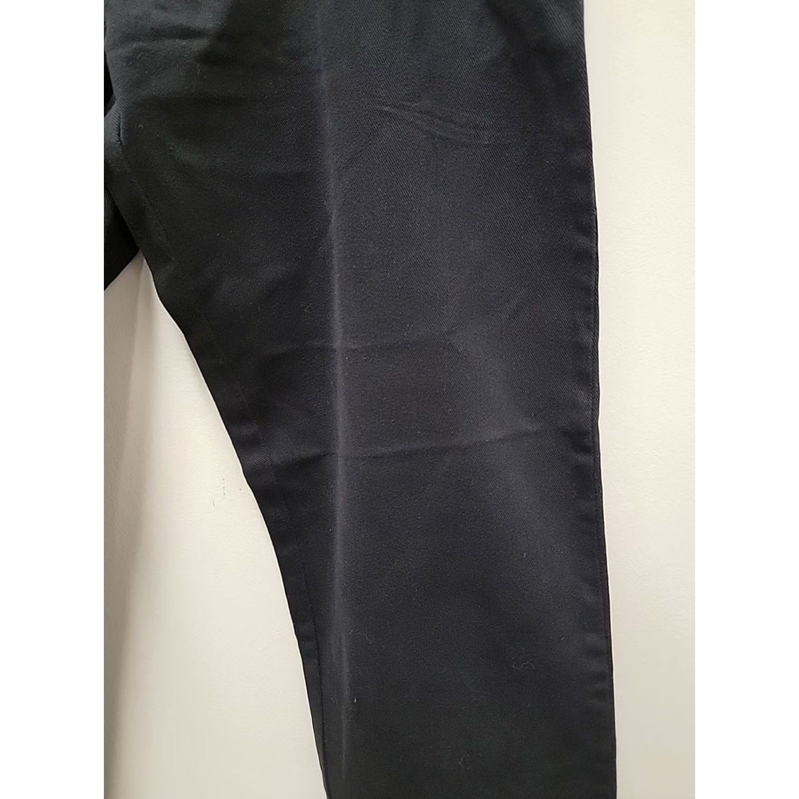 Hugo Boss VINTAGE? No. Hugo Boss Pants Chinos Black 34x32 Mens Regular Cotton Flat Front Straight Inseam 32 in Zip Button NWT Neck? Size US 34 / EU 50 - 6 Thumbnail