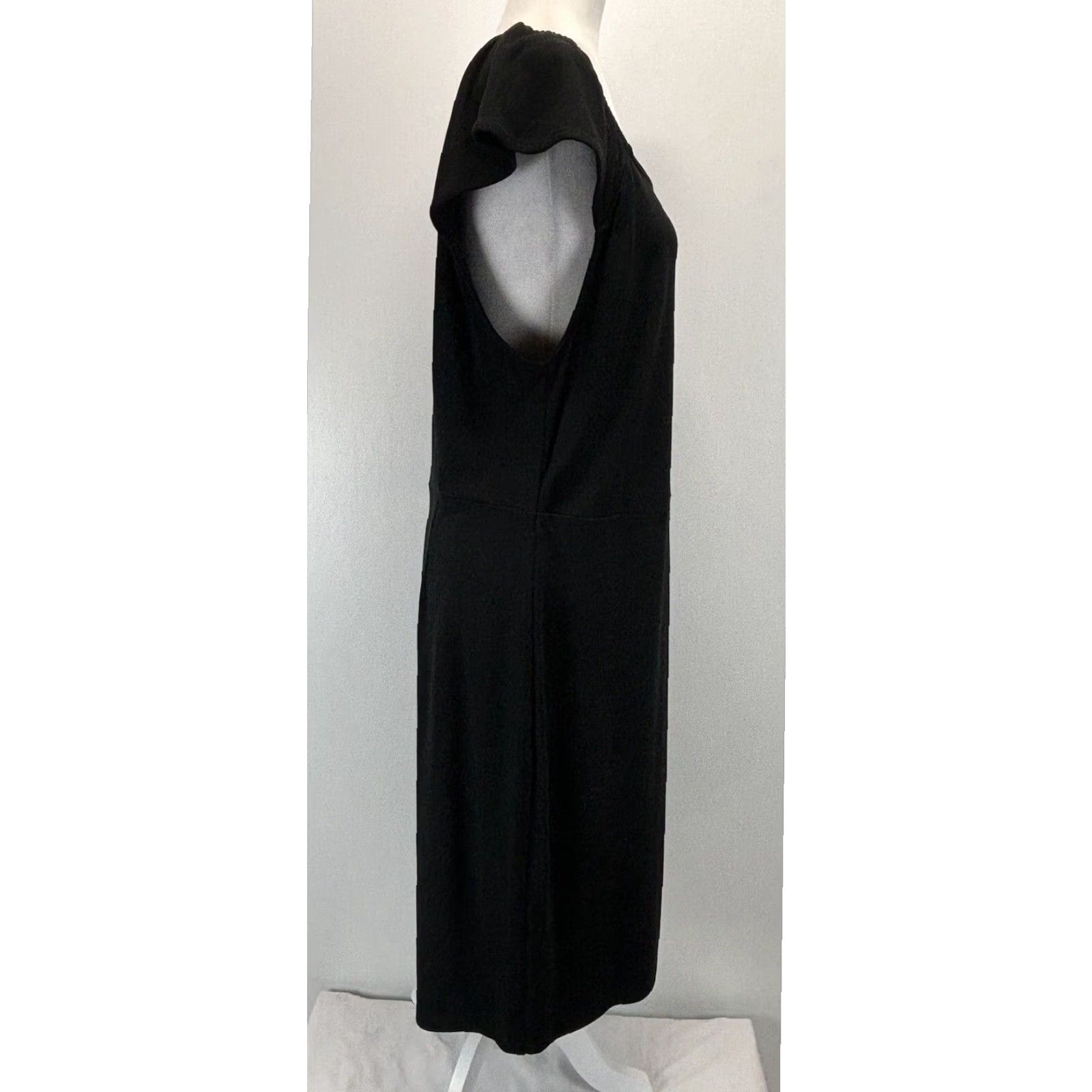 Old Navy Old Navy Black Dress, Extra Large, XL, Capsule, Knee Length, Cap Sleeve Size XL / US 12-14 / IT 48-50 - 4 Thumbnail
