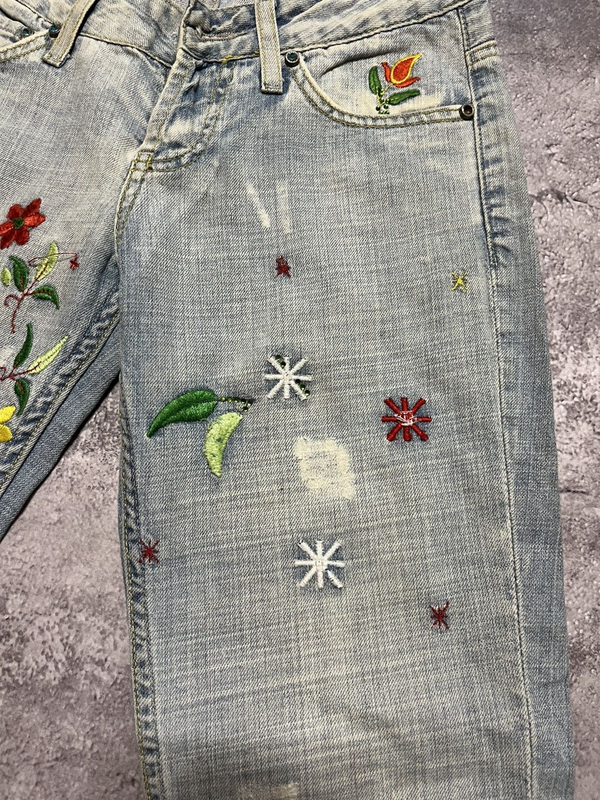 Versace Vintage Versace women’s jeans Size 26" / US 2 / IT 38 - 4 Thumbnail