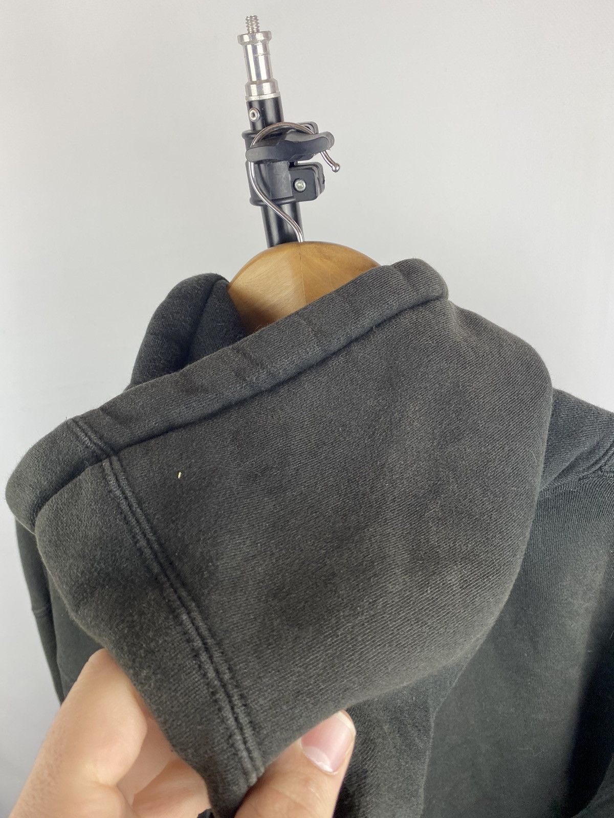 Pleasures Pleasures black sun faded hoodie Size US M / EU 48-50 / 2 - 17 Thumbnail