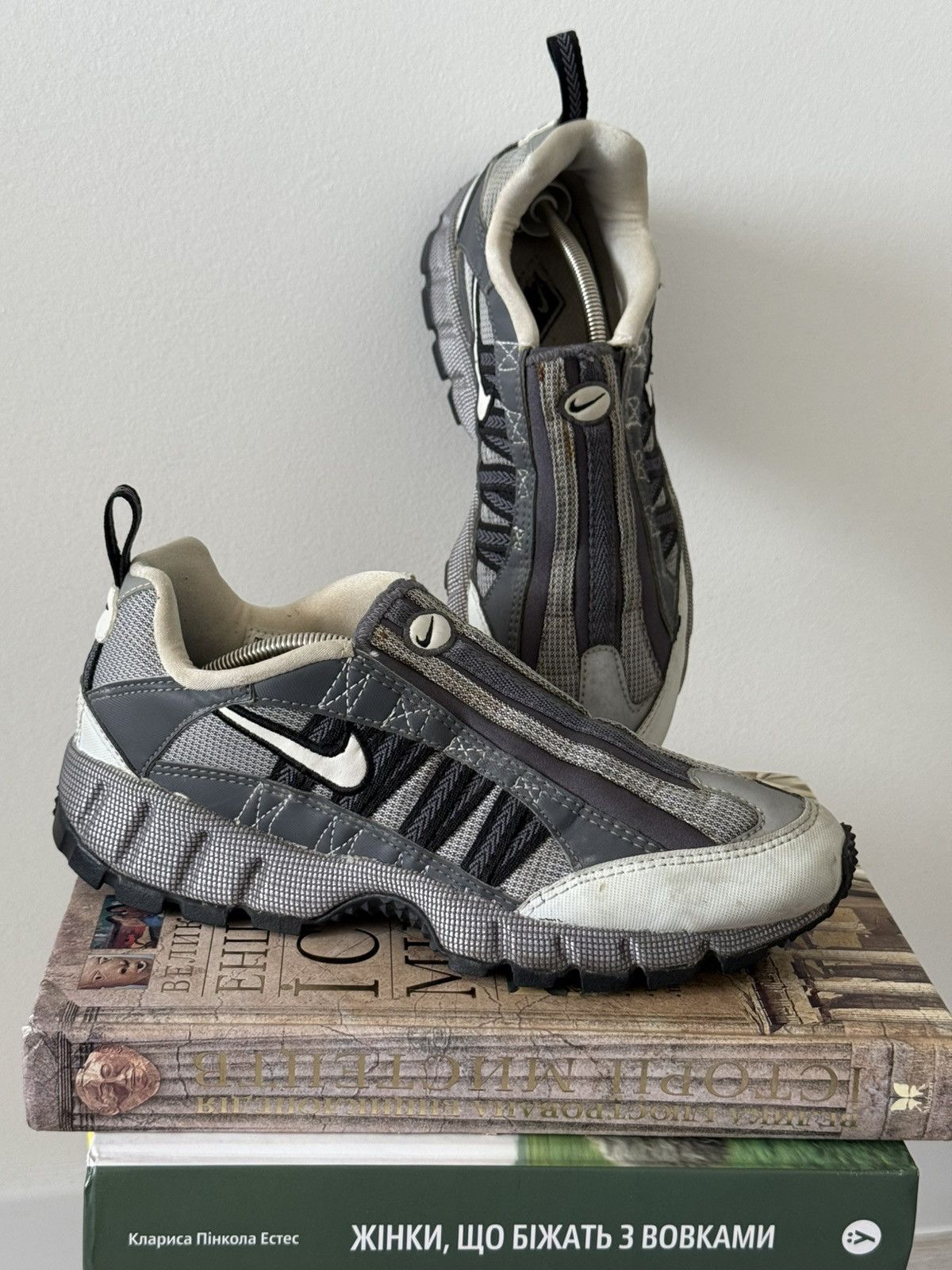Nike × Nike ACG × Vintage Vintage 2000 Nike Air Terra Humara Rare Shoes Size US 7 / EU 40 - 1 Thumbnail