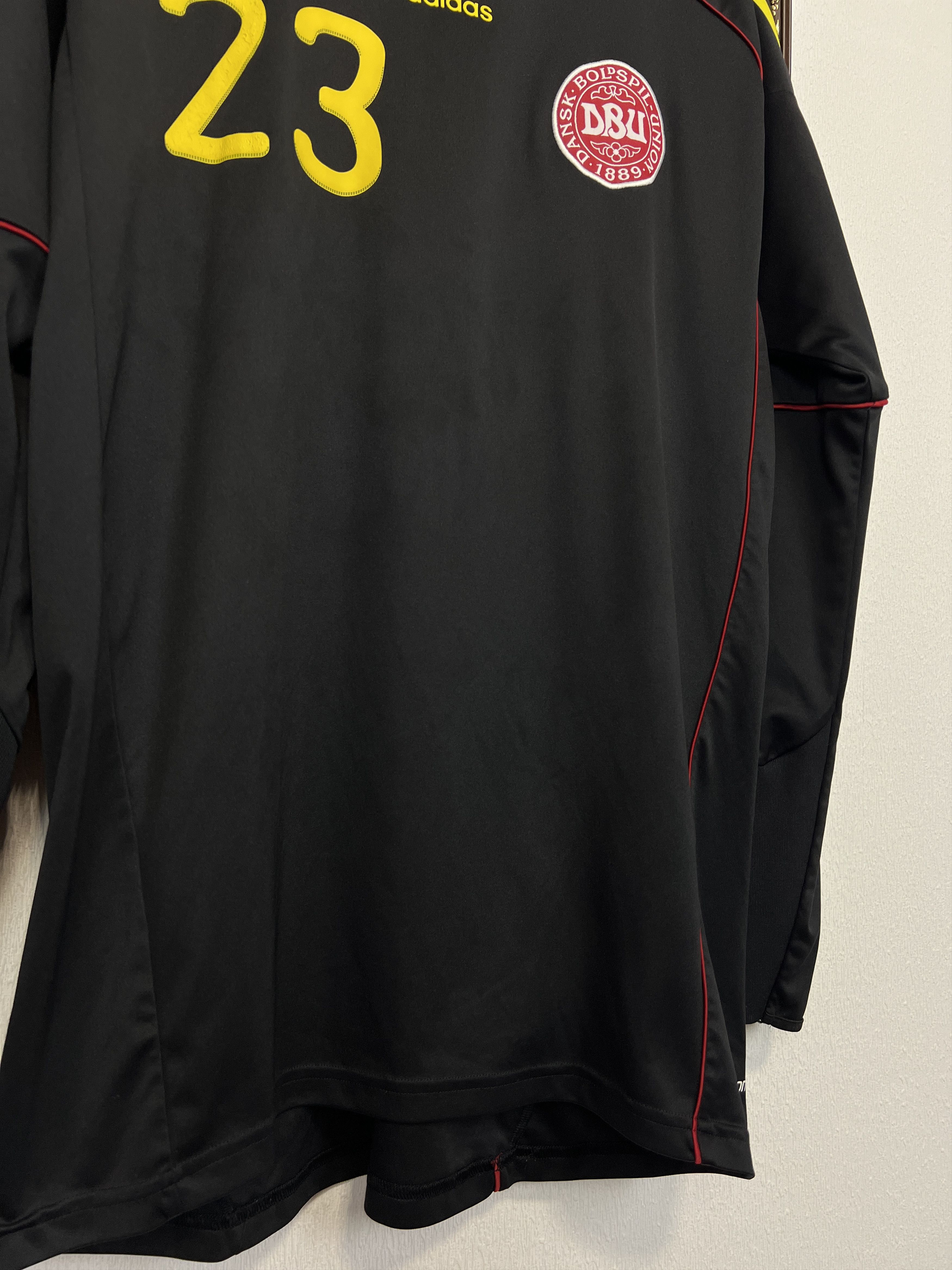 Adidas Denmark Goalkeeper shirt Nicklas Hojlund Match Worn Jersey Size US L / EU 52-54 / 3 - 10 Thumbnail