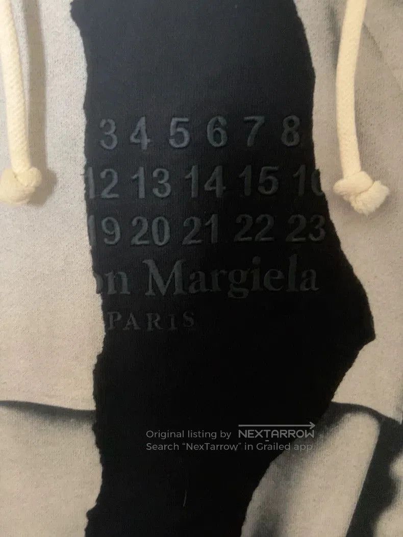 Maison Margiela Maison Margiela Hoodie in Black Color. Size US L / EU 52-54 / 3 - 3 Thumbnail