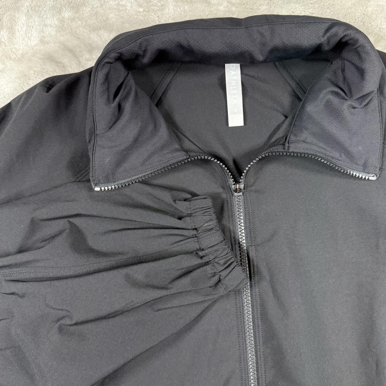 Other Athleta Jacket Women's S Black Stay Fly Windbreaker Size S / US 4 / IT 40 - 1 Thumbnail