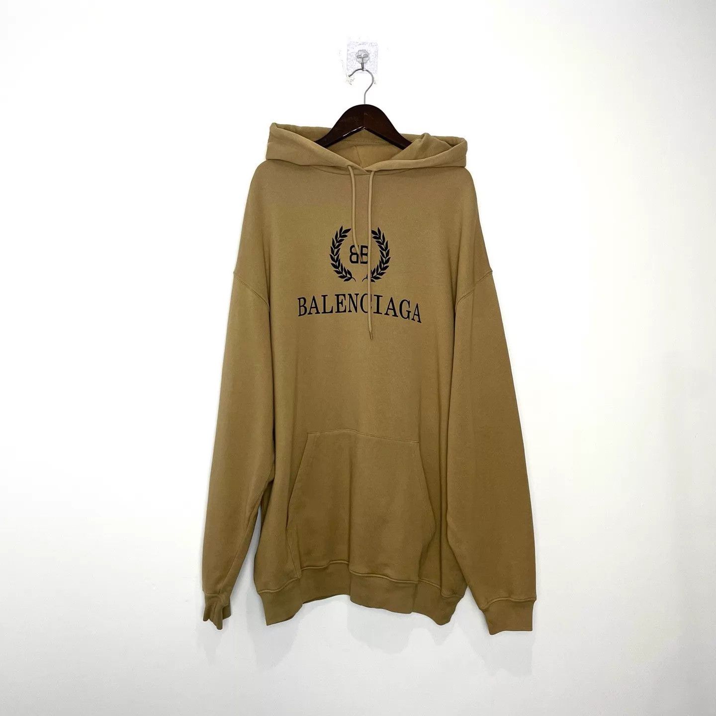 Balenciaga Balenciaga Wheat Ear Letter Logo Khaki Hoodie XS Size US XS / EU 42 / 0 - 1 Thumbnail