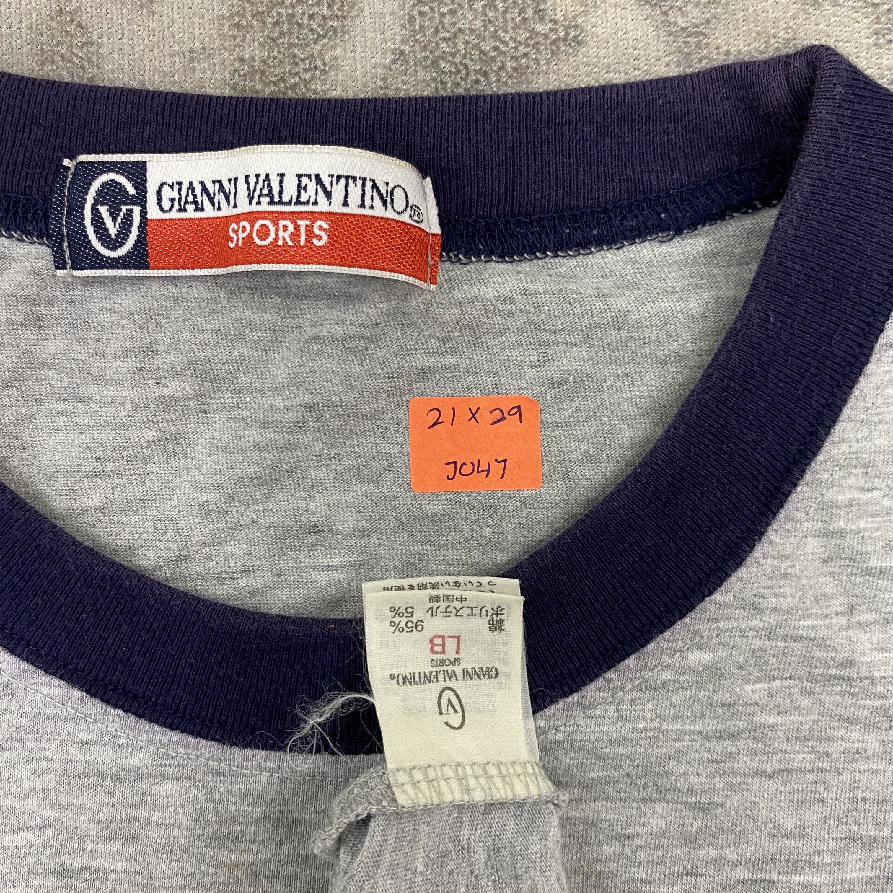 Japanese Brand Vintage Gianni Valentino Sports Tshirt - J047 Size US M / EU 48-50 / 2 - 4 Thumbnail