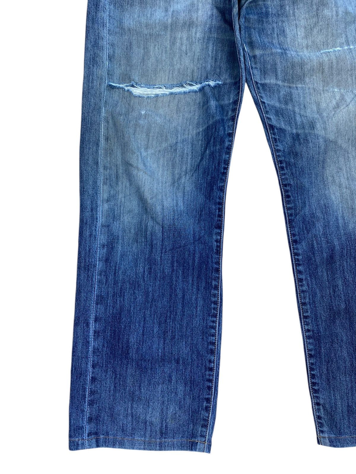 Levi's Levi’s Brand Faded Wash Ripped Style Soft Jeans Size US 32 / EU 48 - 5 Thumbnail