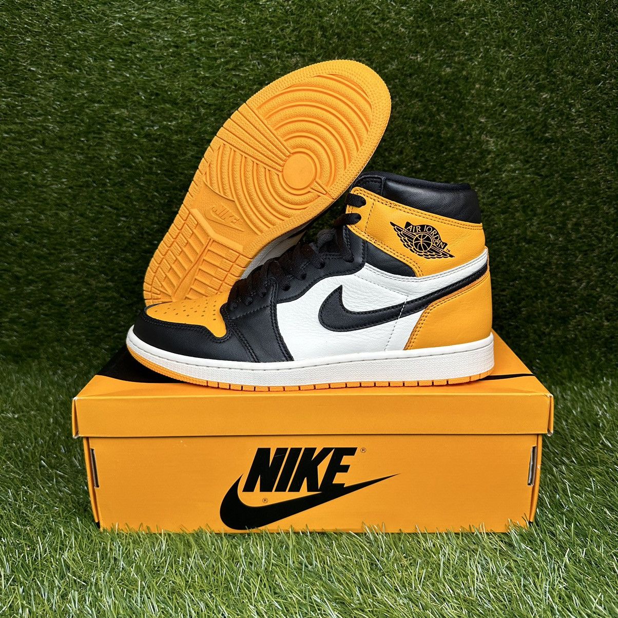 image of Jordan Nike Air Jordan 1 High Yellow Toe Shoes in Black/Yellow, Men's (Size 11)