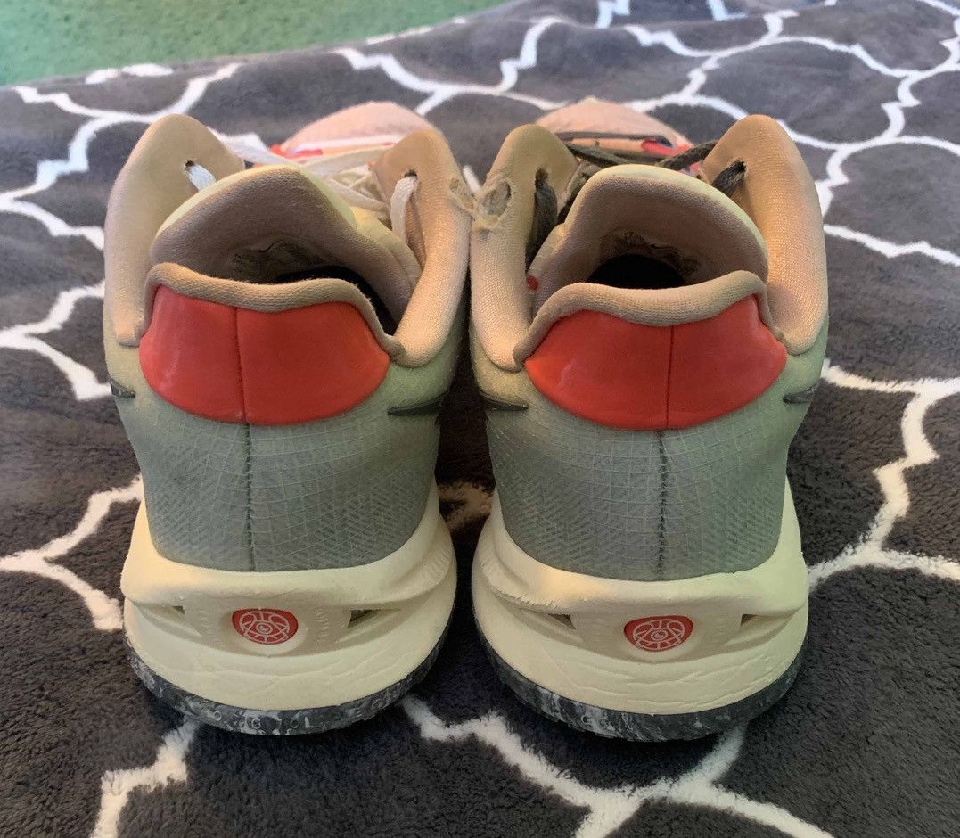 Nike Kyrie 4 Low “Pale Coral” Size US 12 / EU 45 - 4 Thumbnail