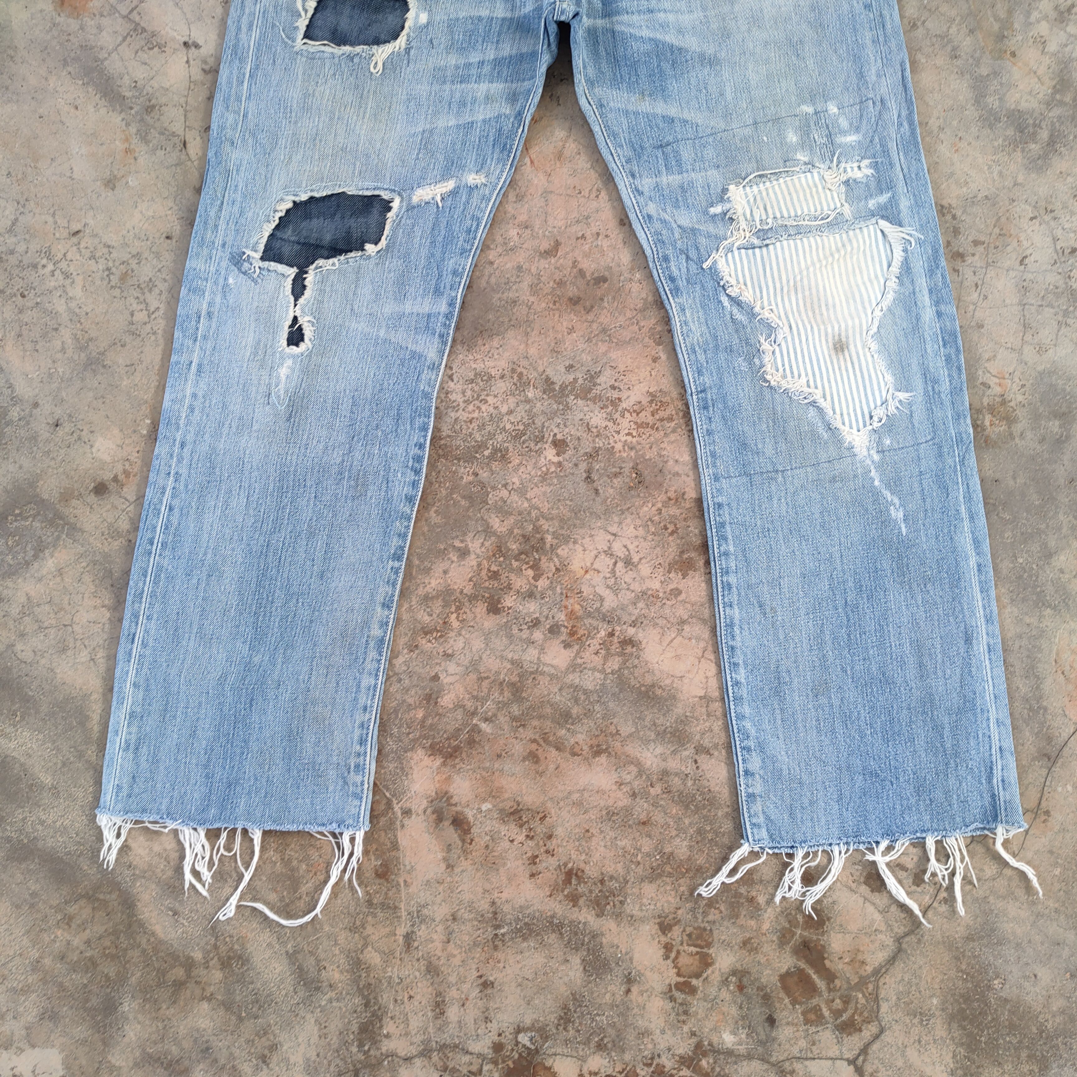 Levi's Vintage Clothing Vintage Levi's 501 light blue jeans denim pants Size US 32 / EU 48 - 4 Thumbnail