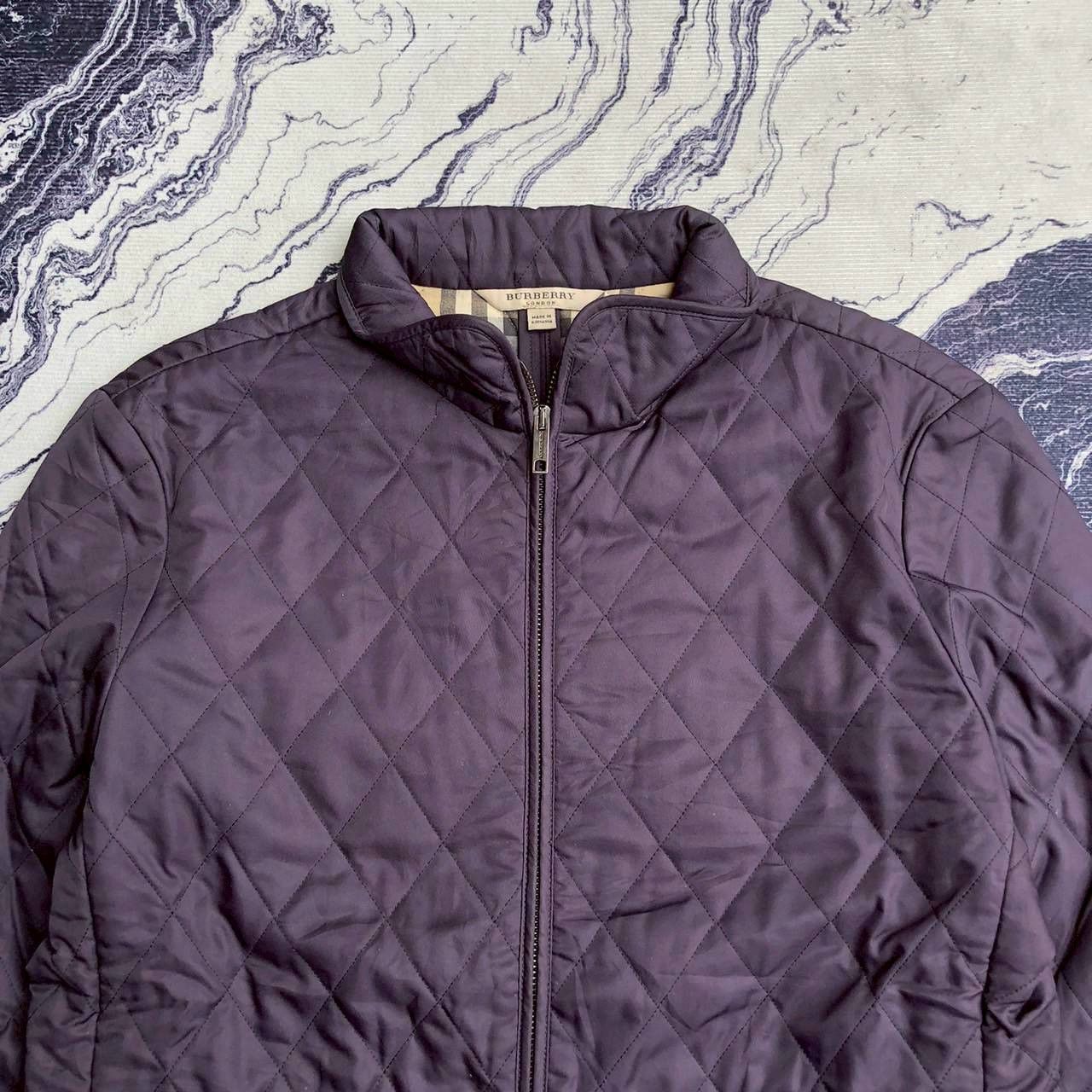 Burberry Vintage Burberry London Nova Check Quilted Jacket Size M / US 6-8 / IT 42-44 - 2 Thumbnail