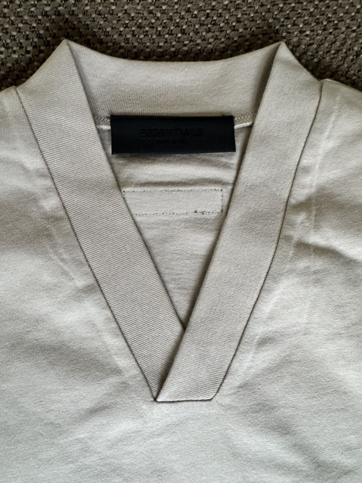 Essentials Essentials Fear of God V-Neck Tee Silver Cloud Large Size US L / EU 52-54 / 3 - 2 Thumbnail