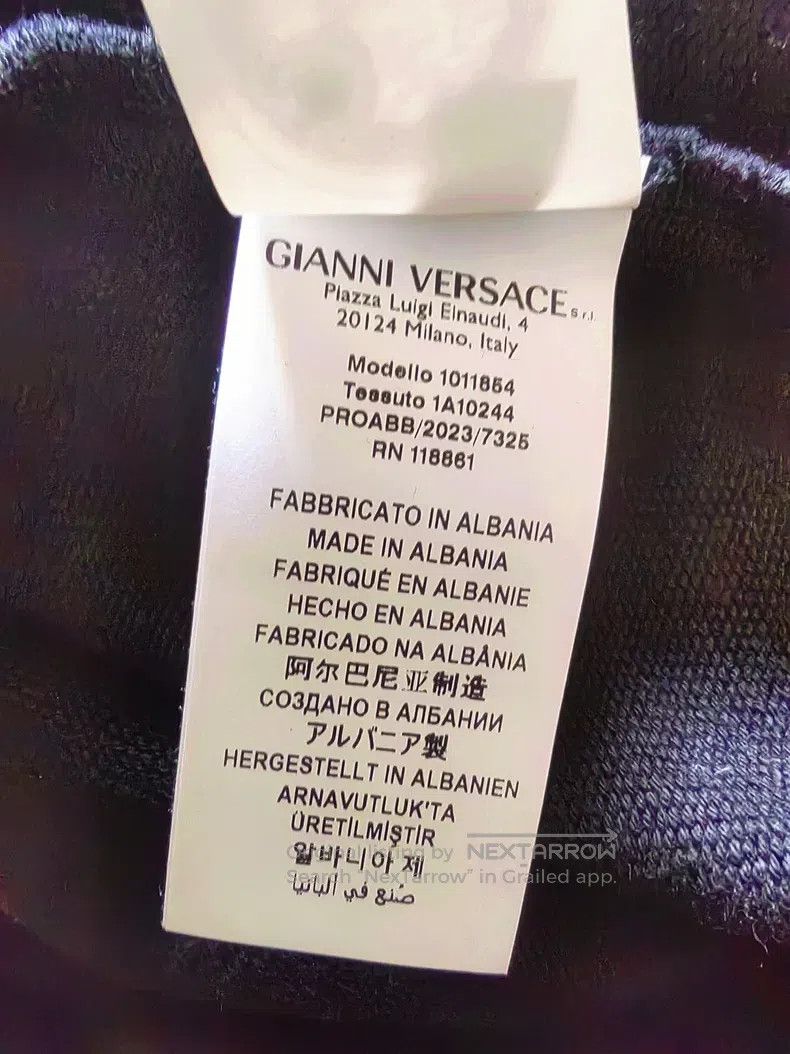 Versace Versace Black gold baroque pattern hooded sweatshirt Size US L / EU 52-54 / 3 - 8 Thumbnail