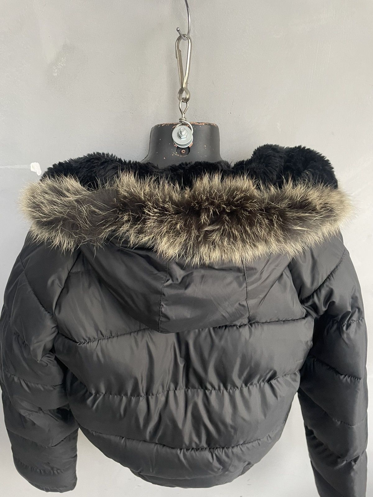 Hysteric Glamour Cropped puff jacket fur hood bomber hysteric glamour y2k Size US M / EU 48-50 / 2 - 11 Thumbnail
