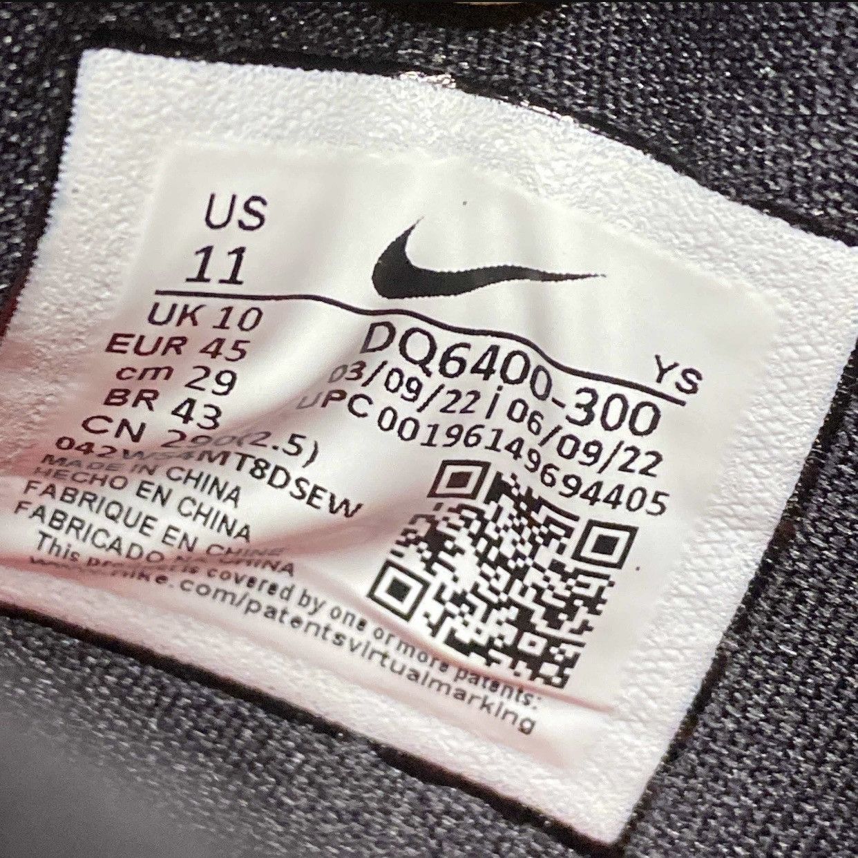 Nike Nike LeBron 9 Low 'Reverse Liverpool' | Size 11 Size US 11 / EU 44 - 8 Thumbnail