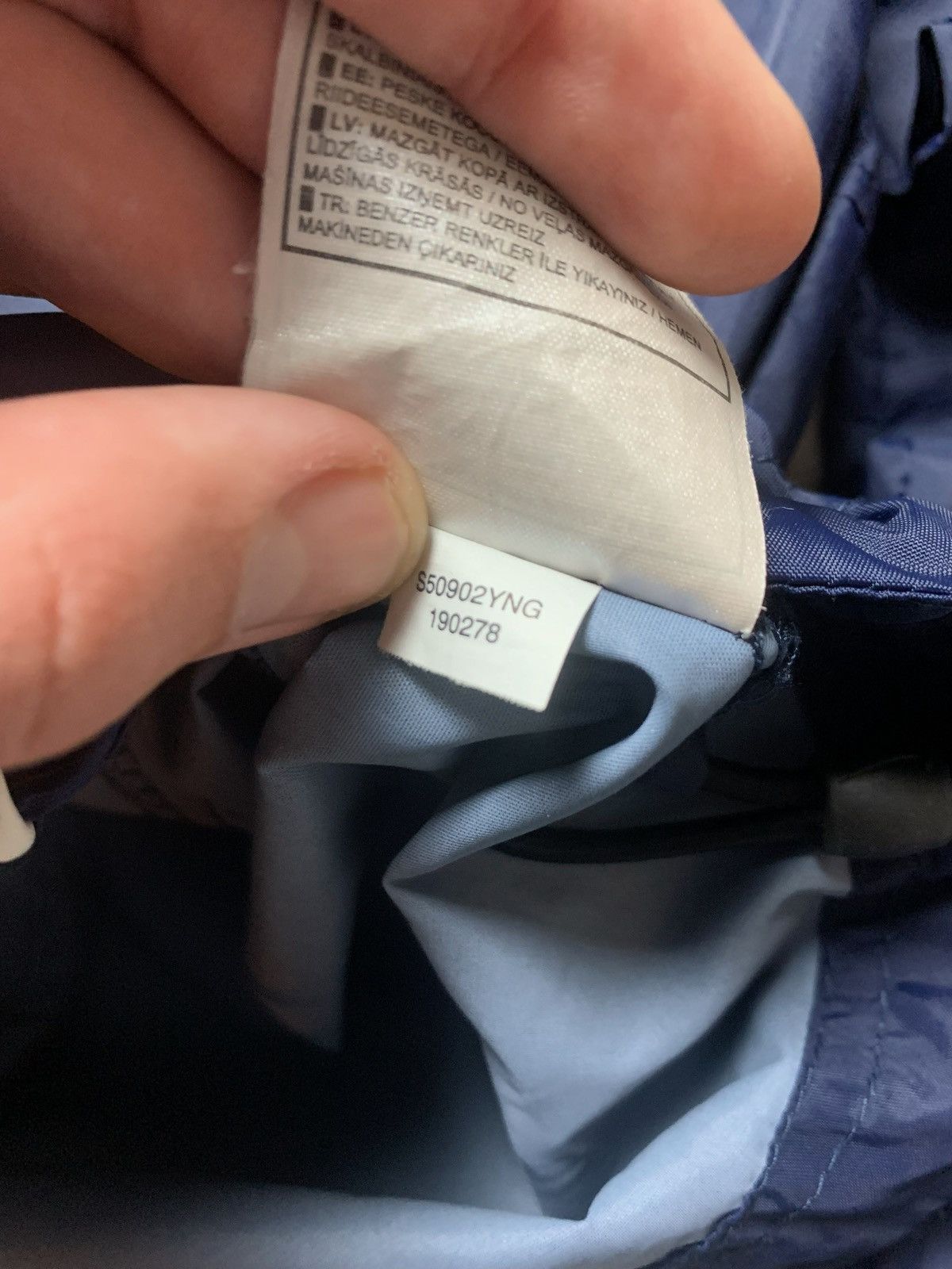 Nike × Vintage Vintage Nike light jacket size S navy logo Size US S / EU 44-46 / 1 - 7 Thumbnail