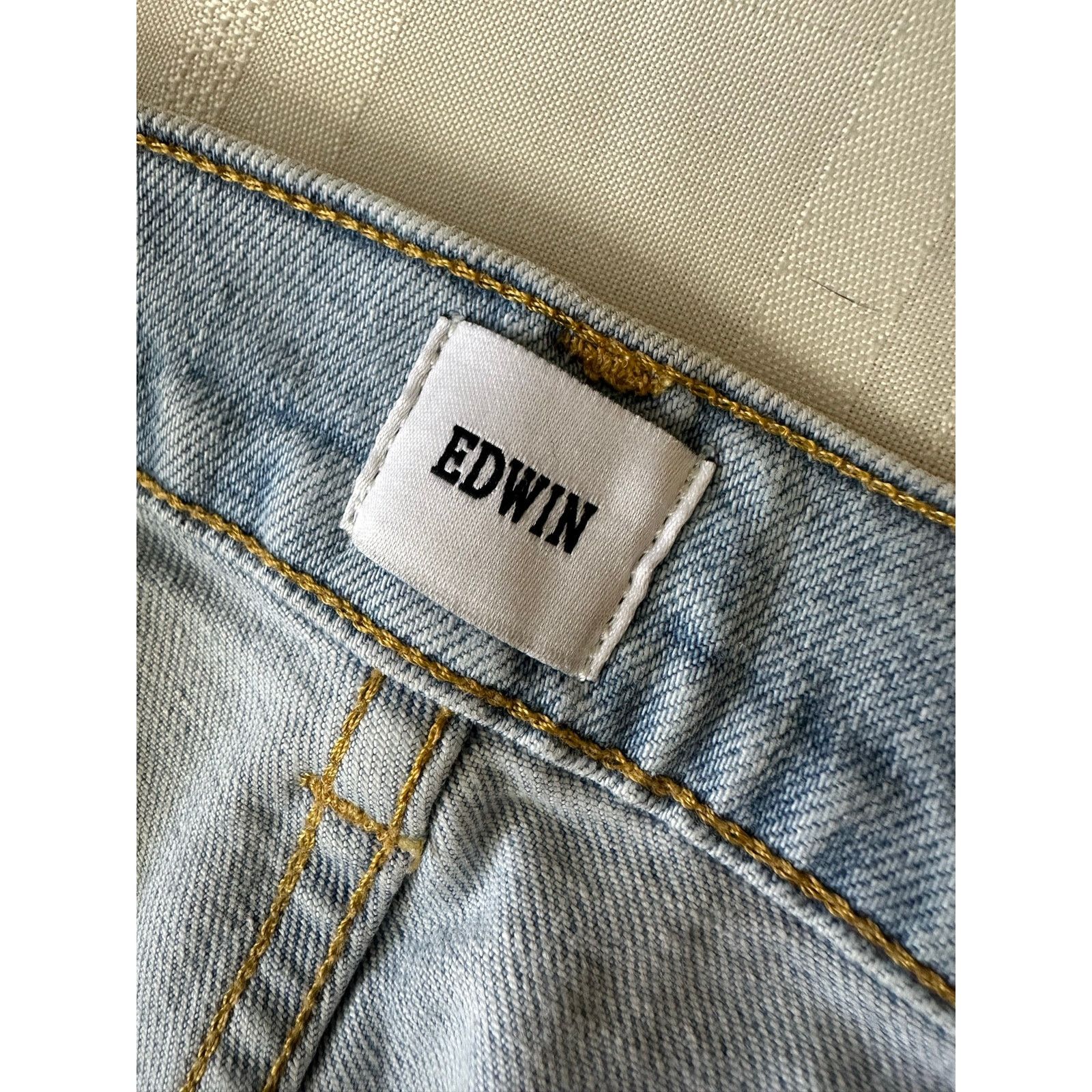Edwin EDWIN Straight Leg Jeans Light Wash Front Seam Women's Sz 25 Size 25" / US 0 / IT 36 - 2 Thumbnail