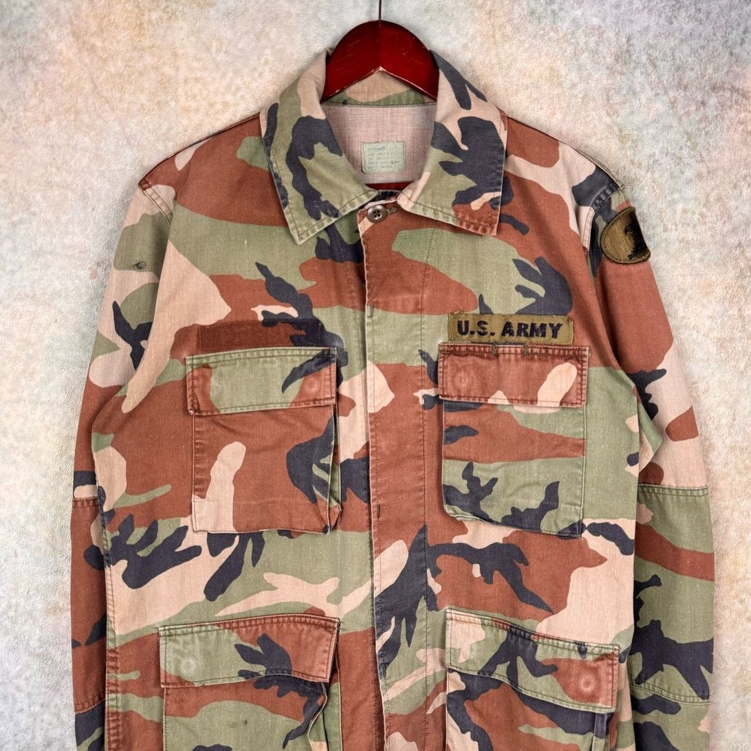Vintage VTG 70s US Army Camo Shirt Mens Sz M Patch Military Size US M / EU 48-50 / 2 - 2 Thumbnail